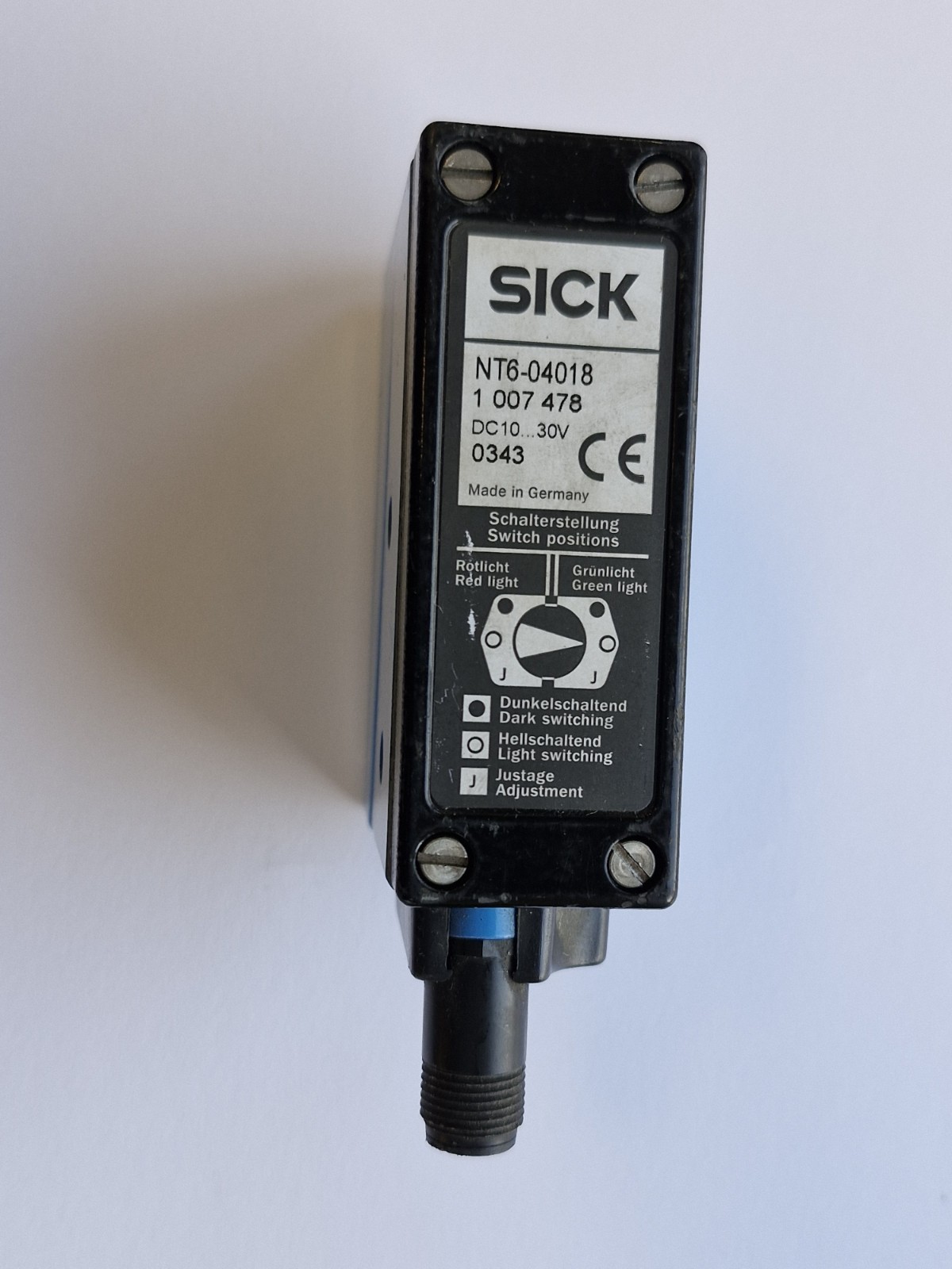 SICK NT6-04018 photoelectric sensor - worldwide shipping