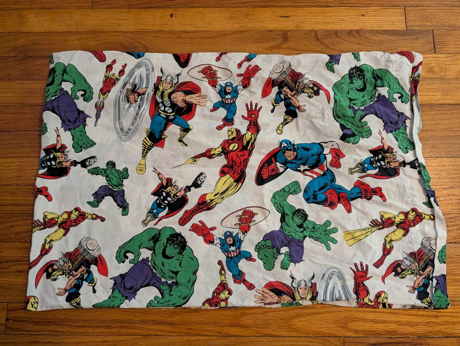 Pottery Barn Kids Standard Pillowcase Marvel Superheroes Hulk  Thor Iron Man