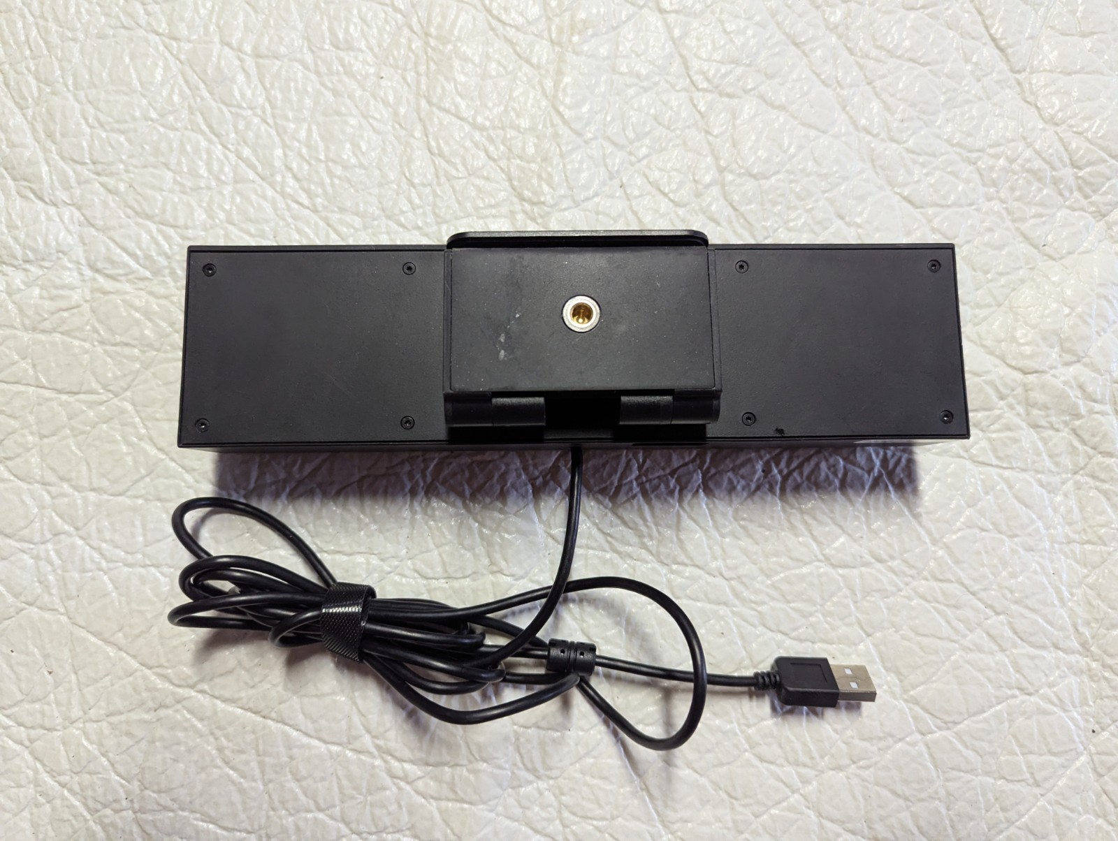 ALL-IN-ONE VIDEO CONFERENCING CAMERA