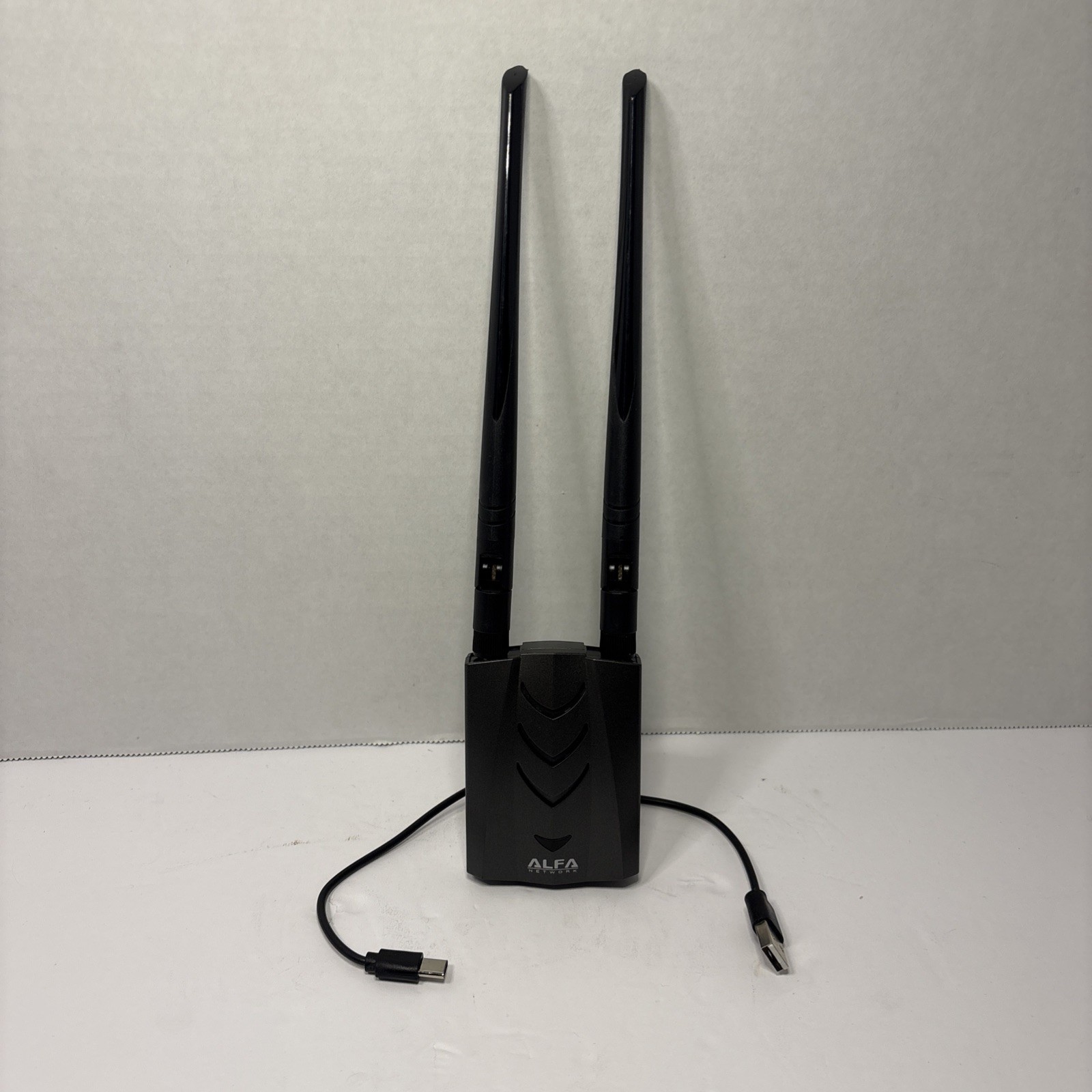 Alfa AC1200 Dual-Band USB Wi-Fi Adapter – Ultra-Range, USB 3.0 Type-C