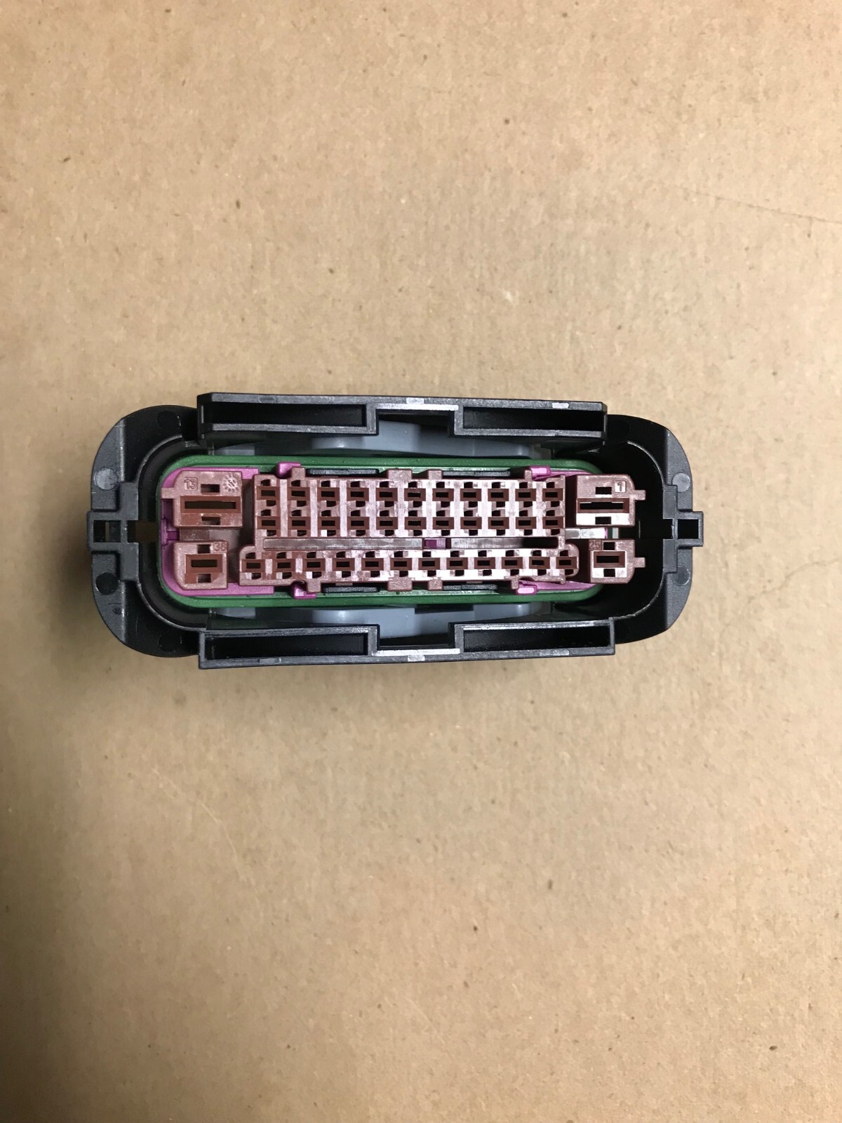 Delphi 13670757 Connector (38-Way F CTS) - BRAND NEW & FREE SHIPPING