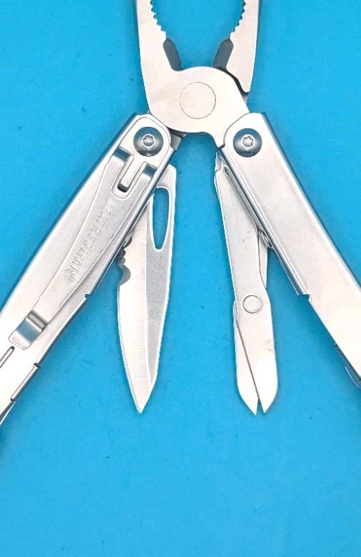 LEATHERMAN WINGMAN MULTI-TOOL! FAST SHIPPING!