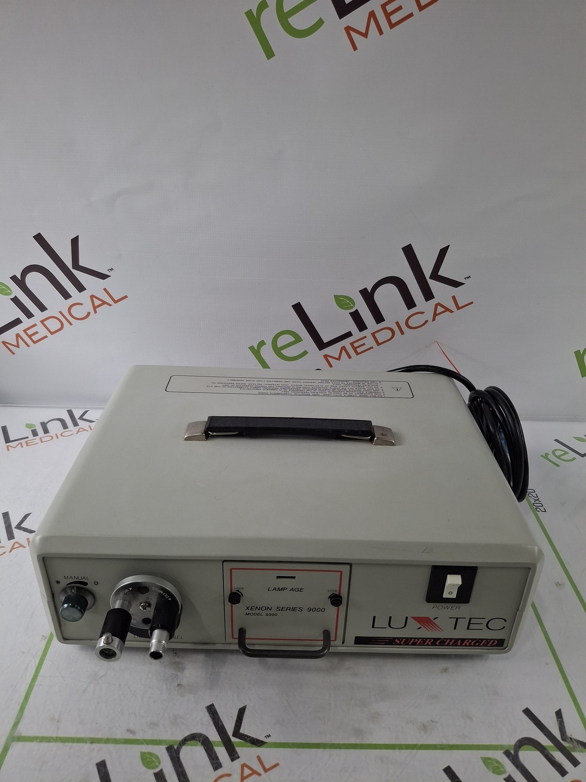 Luxtec 9300 Xenon Series 9000 Light Source