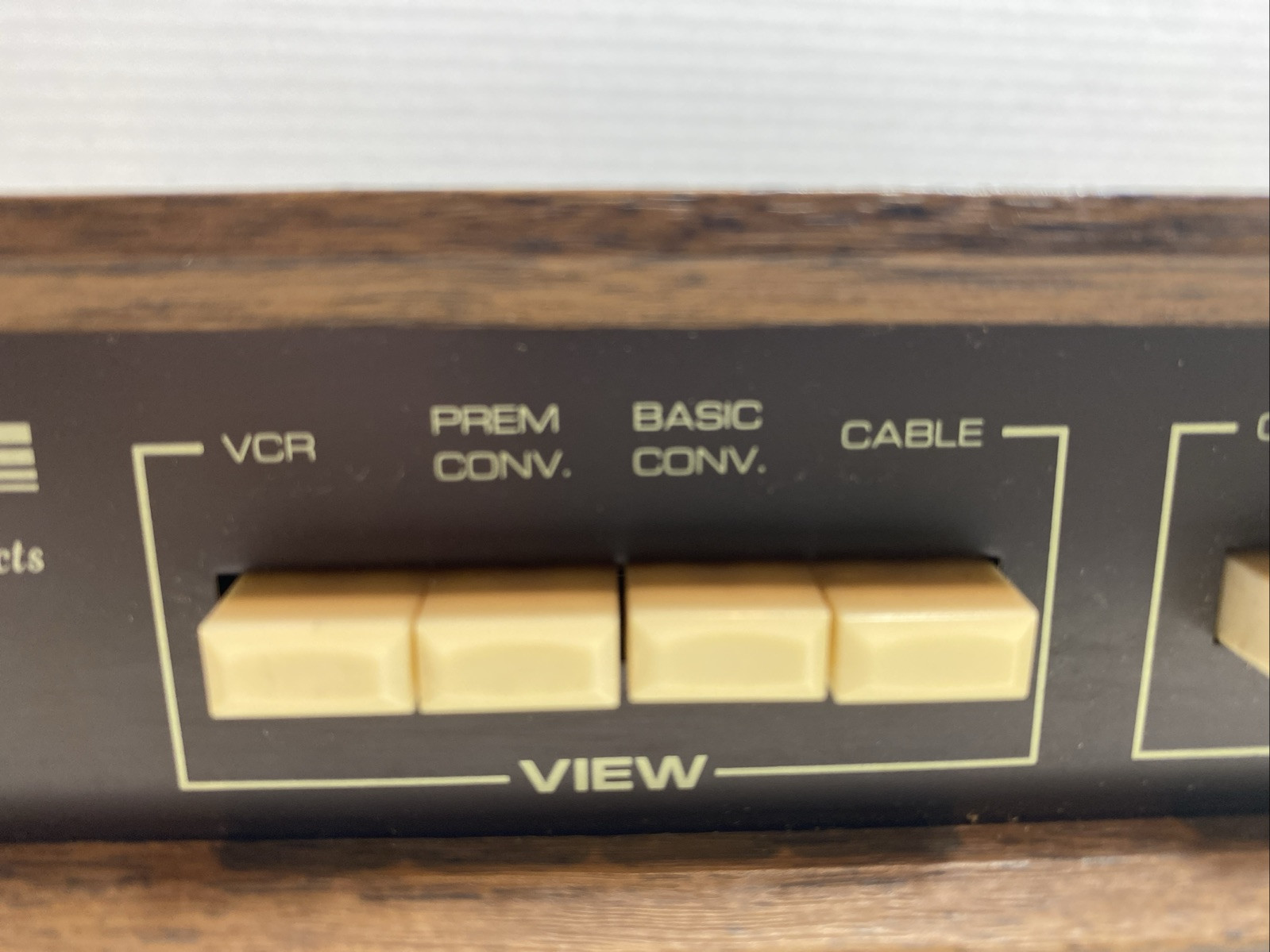 Vintage Telecom Model VCC-4300V (0059)