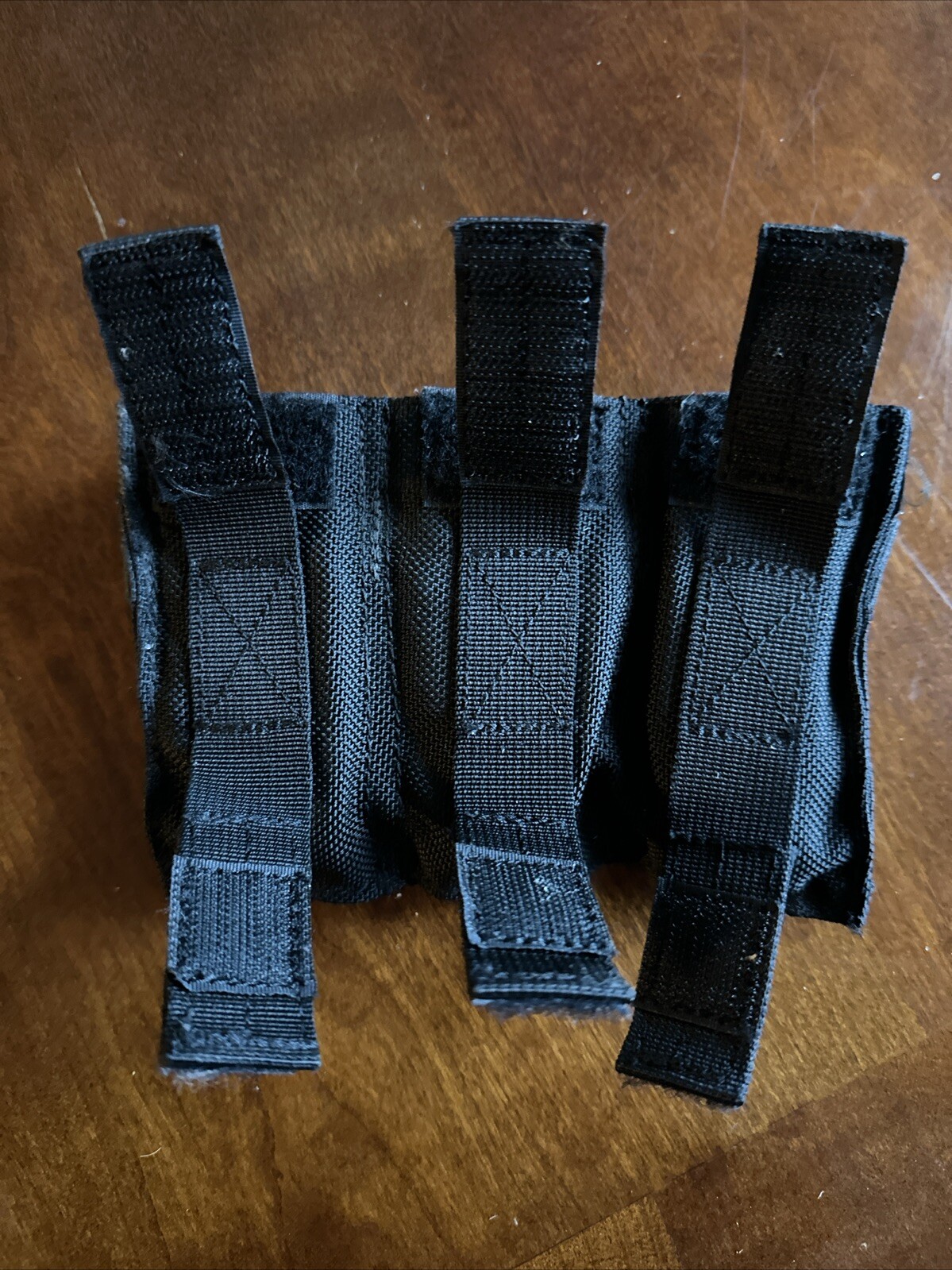 Ammo Magazine Pouch - Holds 3 Magazines