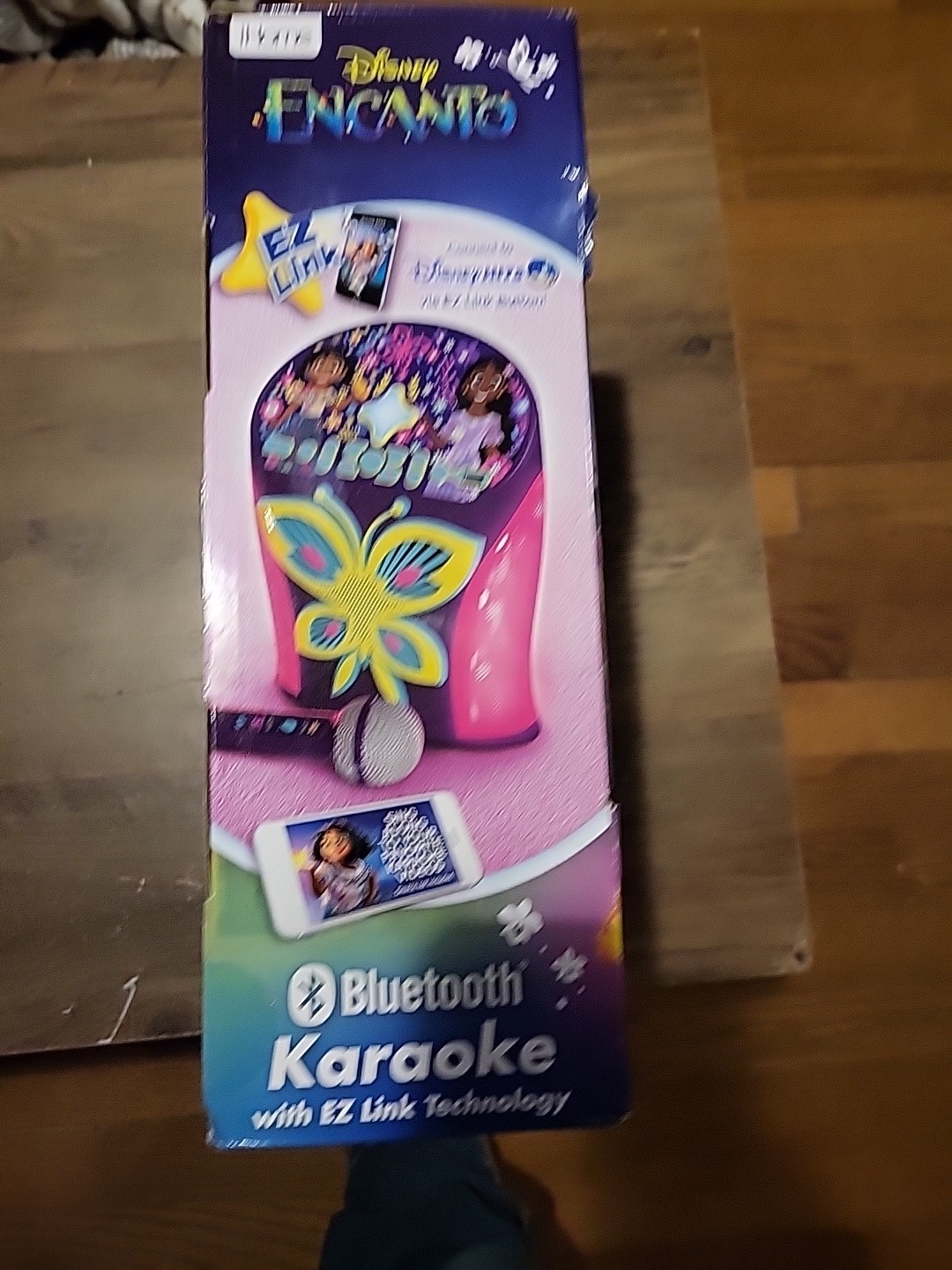 DISNEY ENCANTO BLUETOOTH KARAOKE MACHINE & MICROPHONE WITH EZ LINK TECHNOLOGY