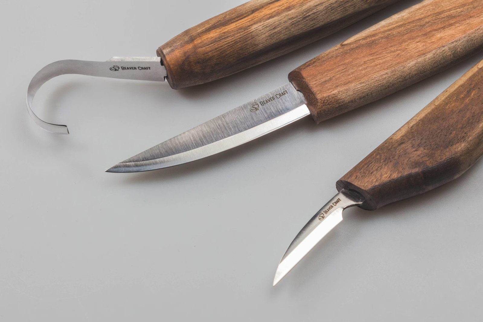 Deluxe Spoon Carving Set With Walnut Handles BeaverCraft S13X