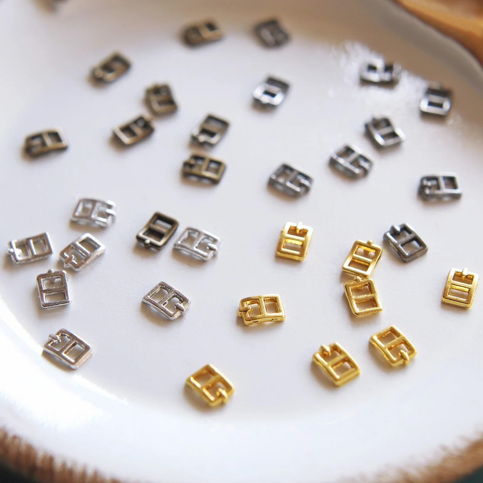 20 Pcs 2mm 0.08 Inch Inner Diameter Super Tiny Buckles Doll Clothes Sewing