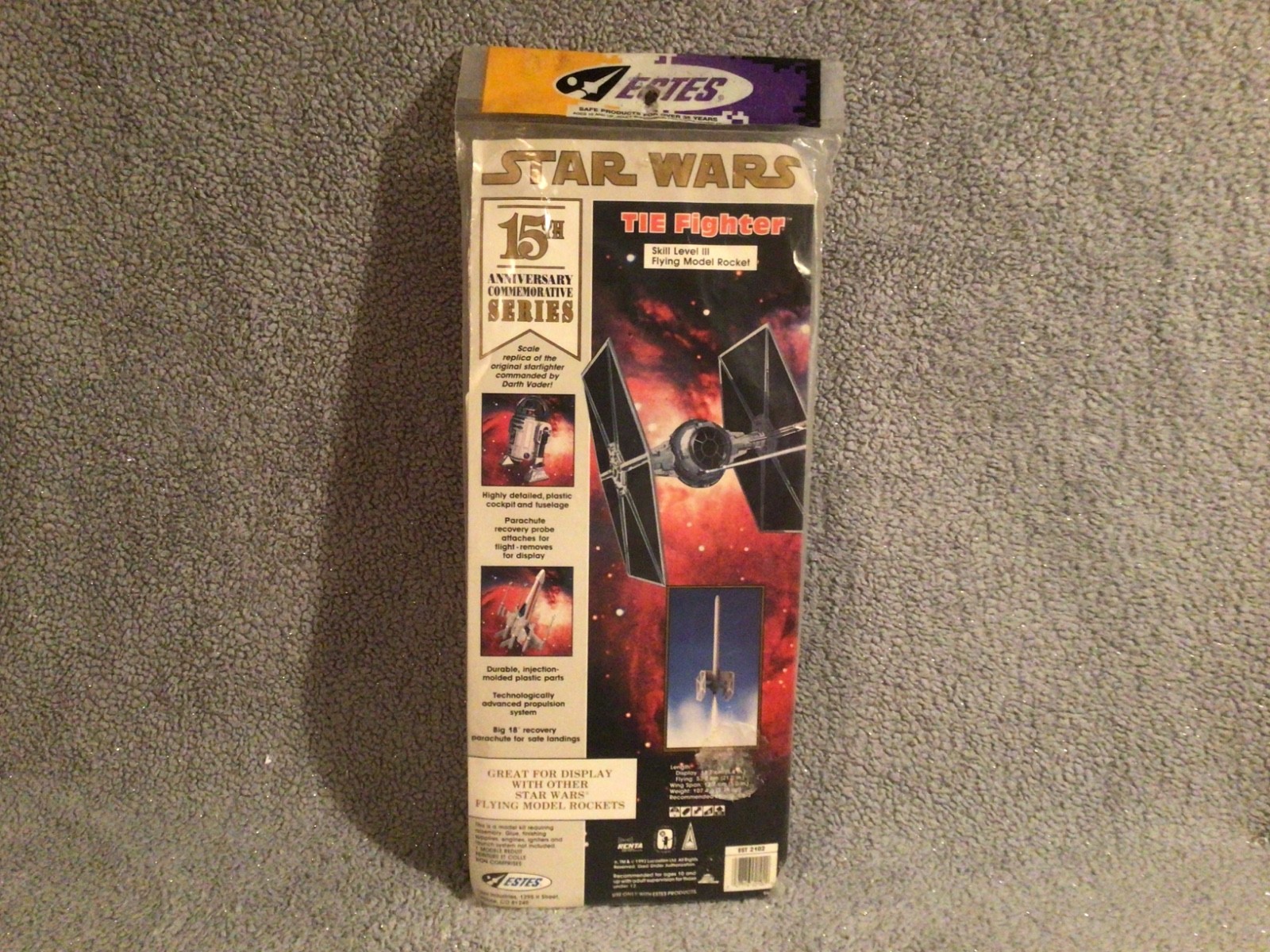 Vintage Estes 2102 Star Wars TIE Fighter Flying Model Rocket Kit 1994-1998
