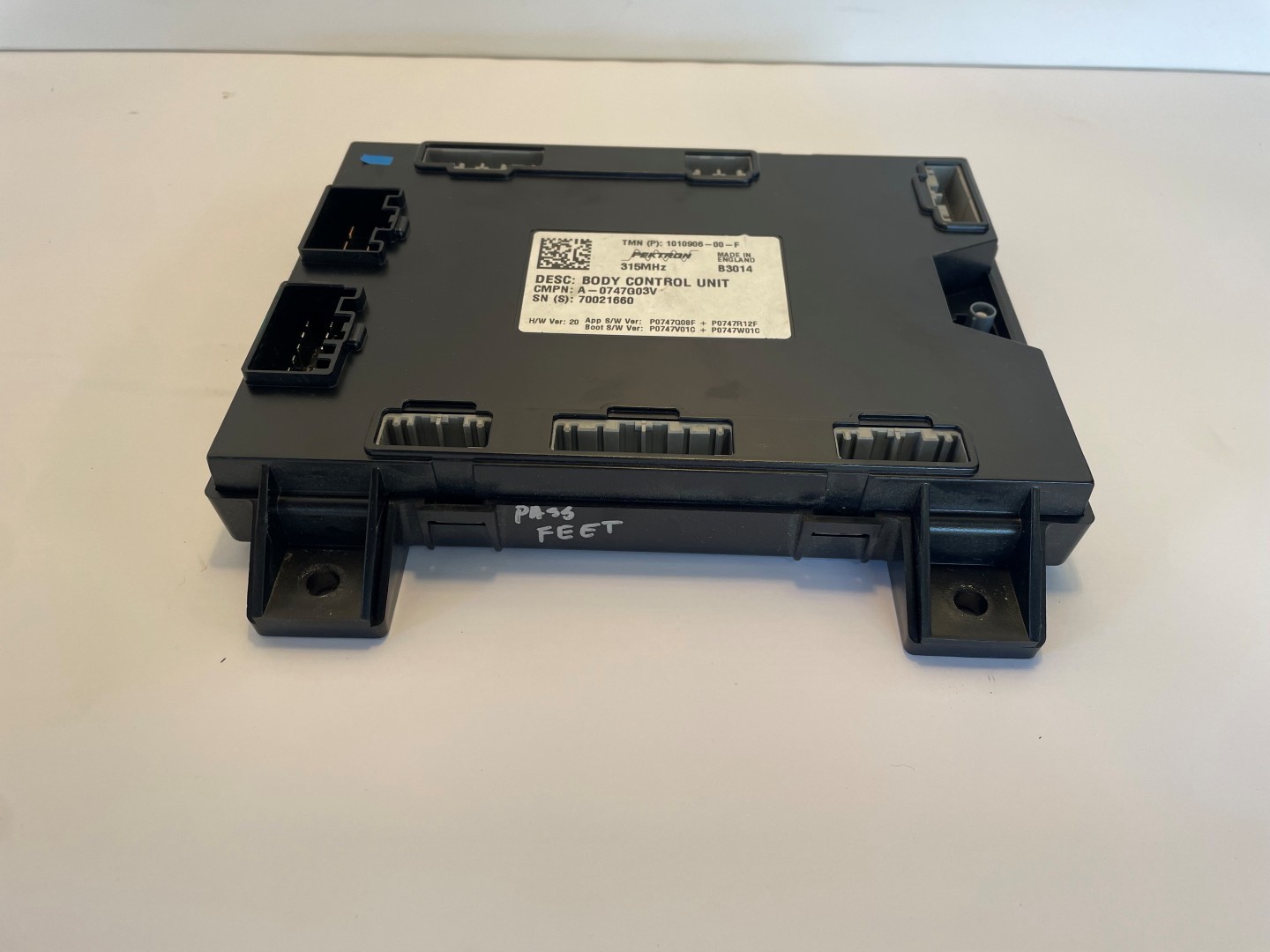 2012-2016 Tesla Model S BCM Body Control Module Unit 1010906-00-F pektron