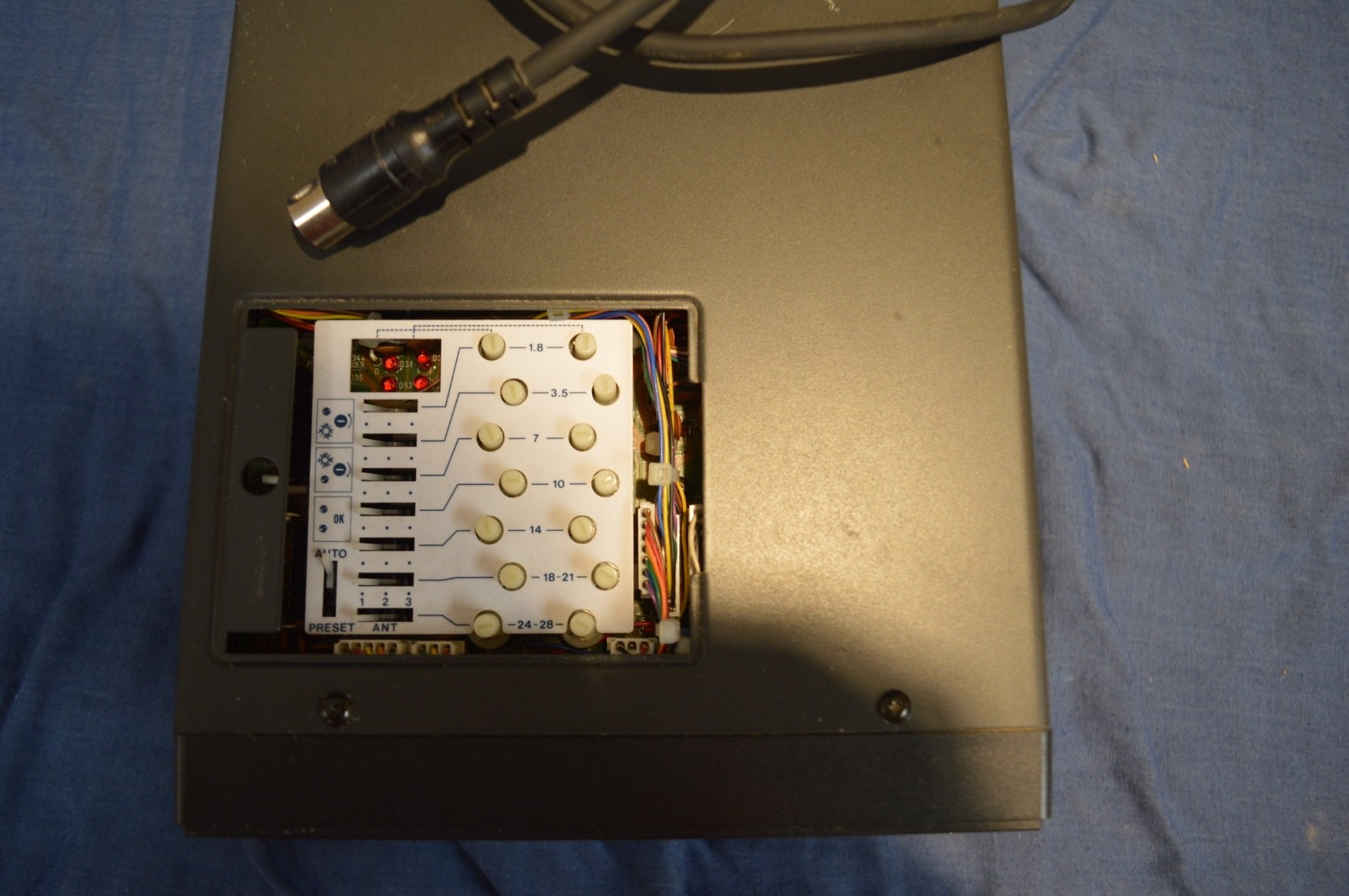 ICOM AT-150 Antenna Tuner