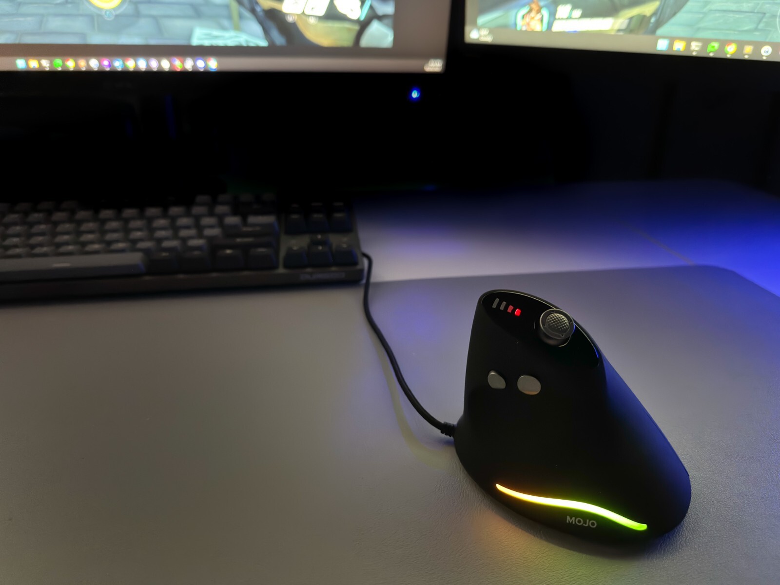 MOJO Silent Vertical Gaming Mouse - Ergonomic Mouse w/ 4 Directional Joystick