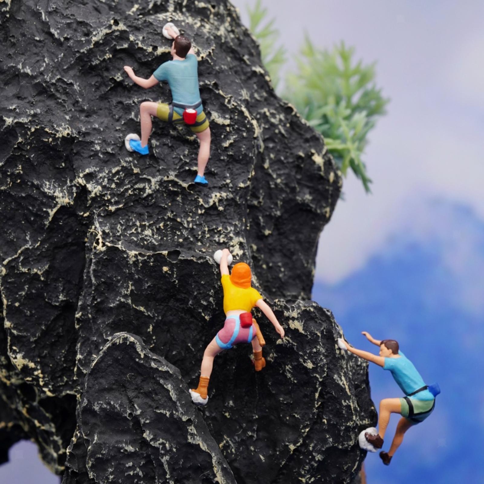 3 Pieces 1/87 Miniature Figures Rock Climbing Tiny for Micro Landscape Decor