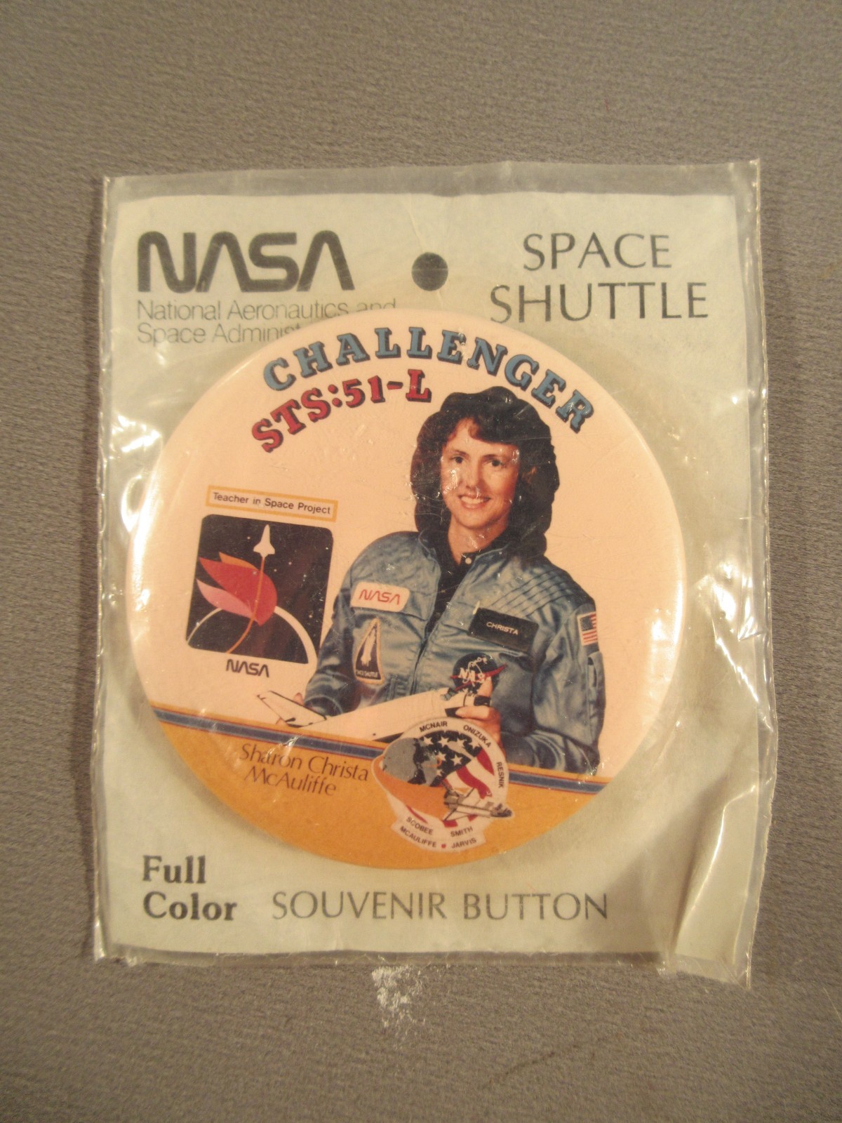 NASA Space Shuttle Challenger STS:51-L Christa McAuliffe Pinback