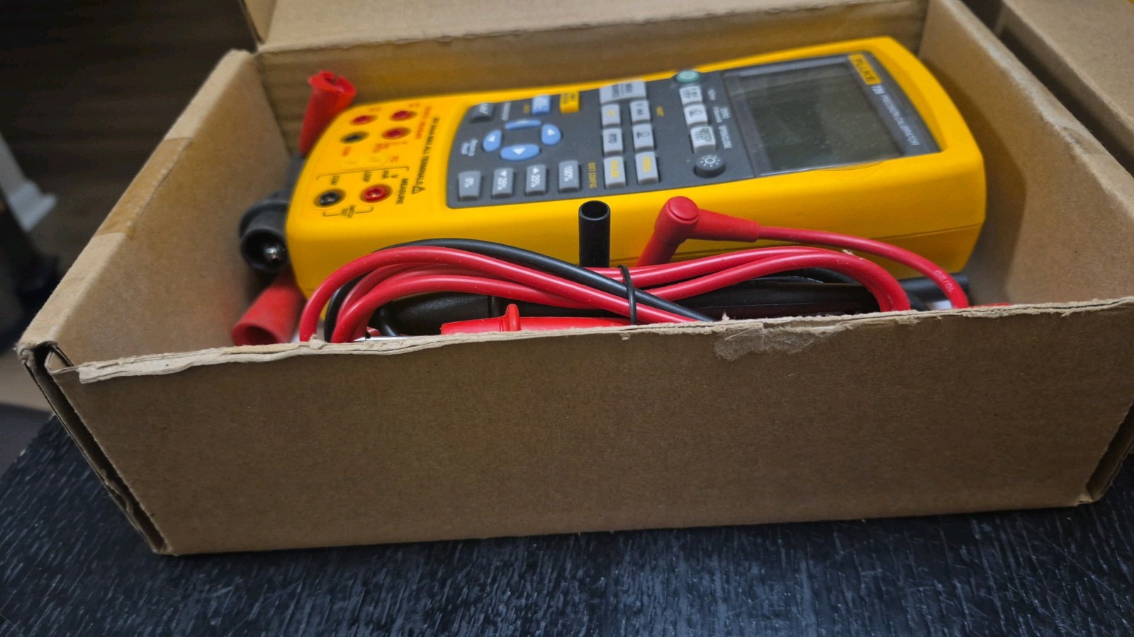 Fluke 726 Precision Multifunction Process Calibrator Fast transportation