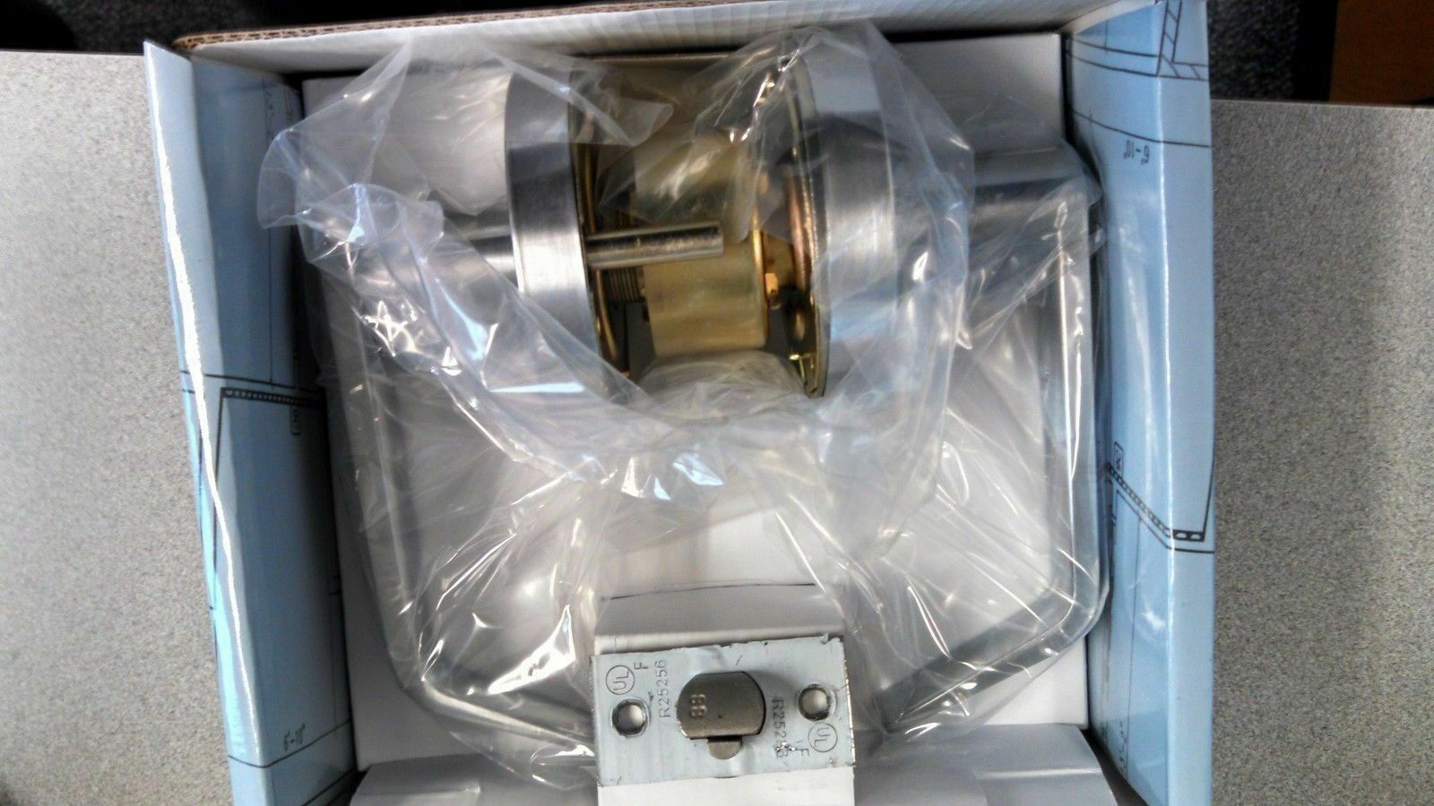 LOCKSMITH DESIGN HARDWARE X-82-F-US26D GRADE ONE ENTRY SCHLAGE C MINT