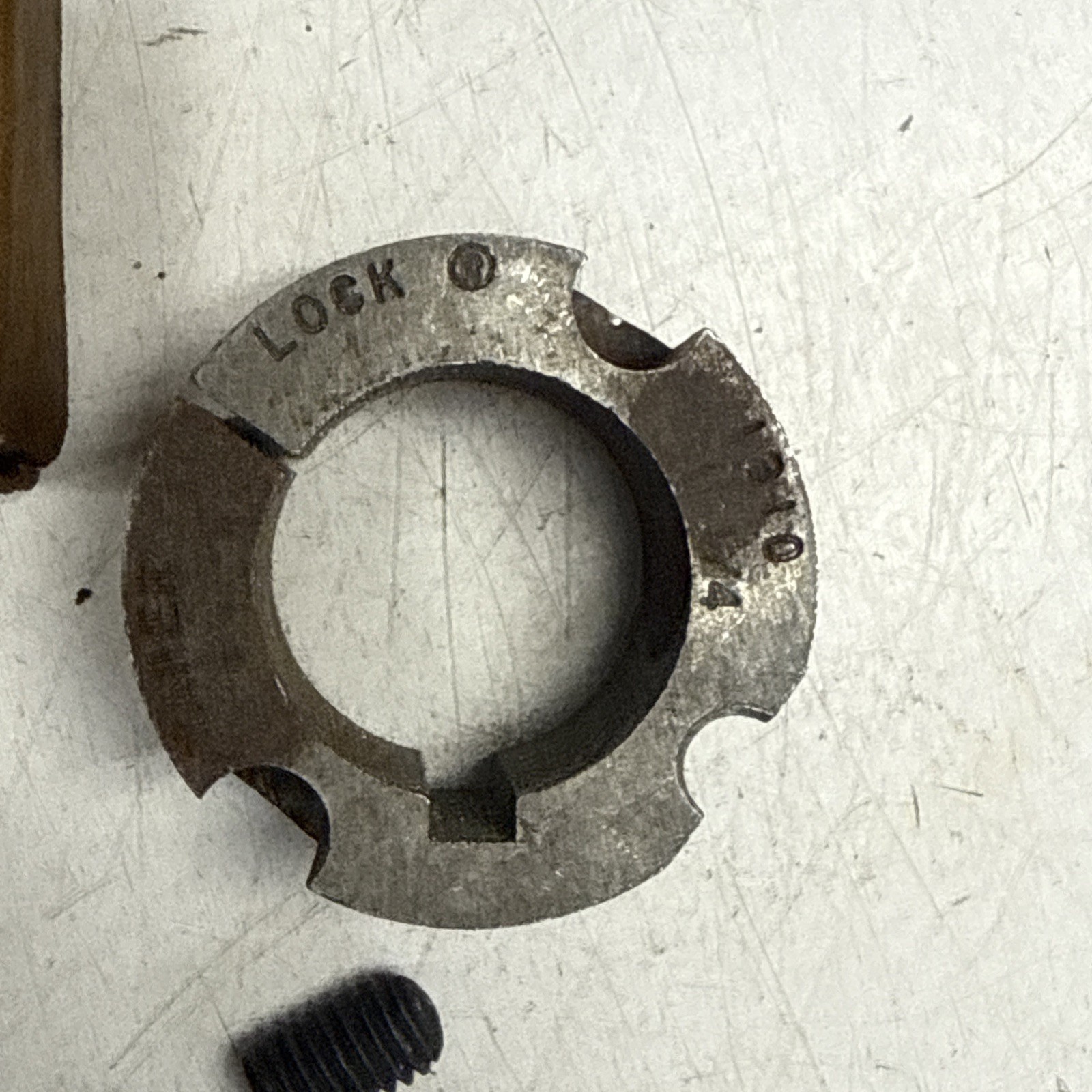 Taper-Lock Split Bushing 1310X1-1/4 *SURFACE RUST*