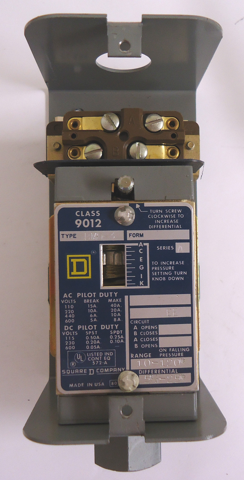 Square D 9012-BMO-3 SER A Pressure Switch