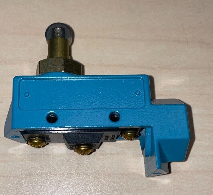 HONEYWELL BZE6-7RQ8 MICRO SWITCH