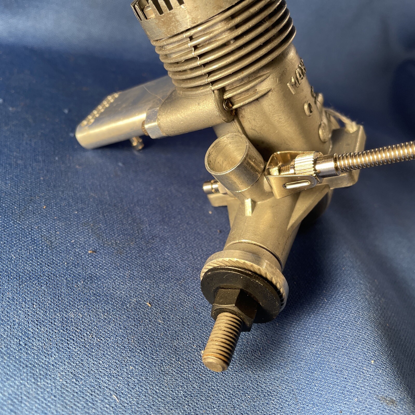 OS MAX 30 C/L WITH T-MUFFLER EXCELLENT #127