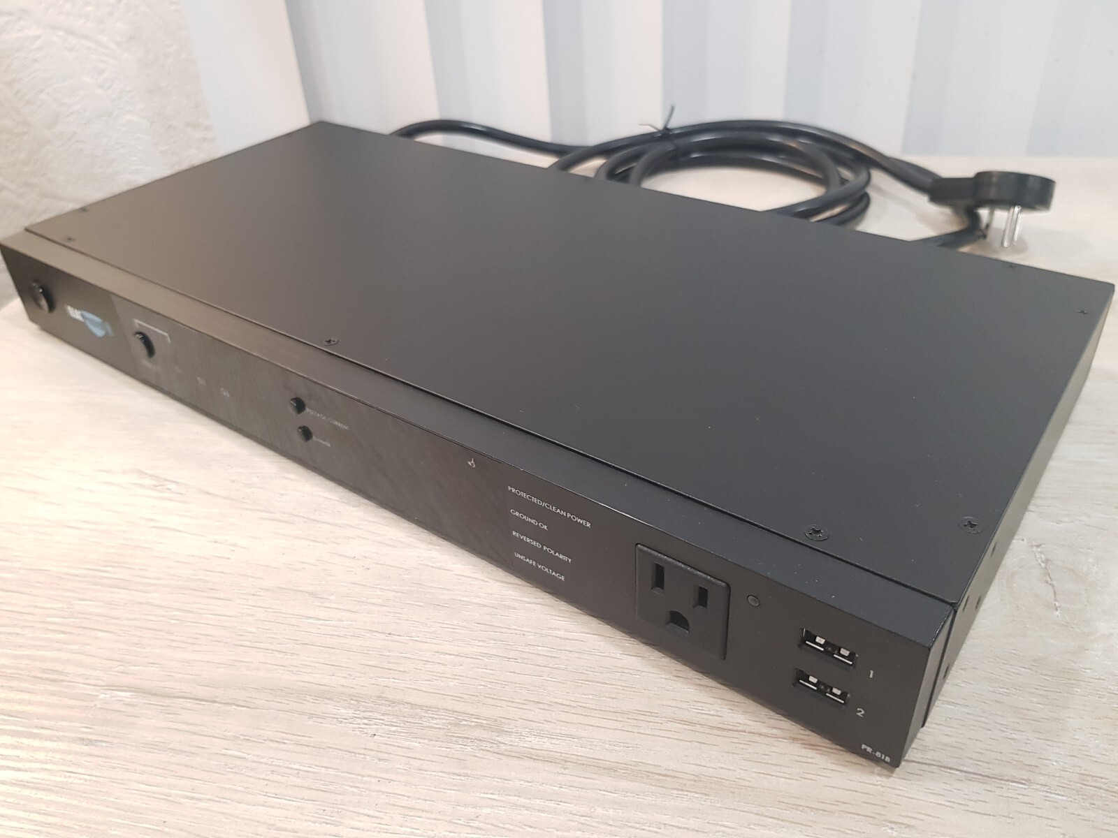 ELAC Protek PR-81B 9 Outlet Surge Protector, Power Conditioner-Bluetooth App