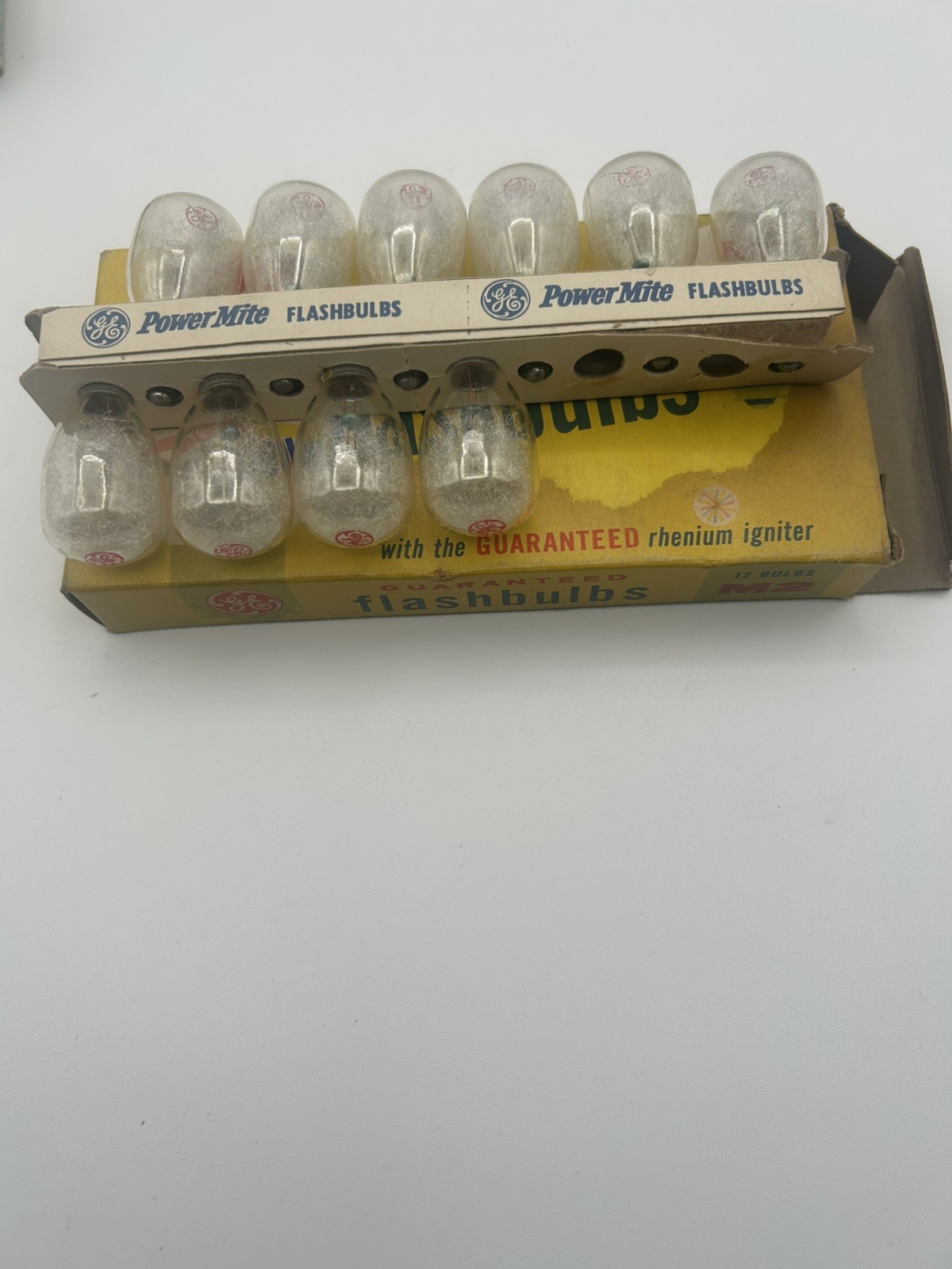 Vtg SYLVANIA FLASHBULBS Blue Dot M2B & M3B + GE M3 Red Dot