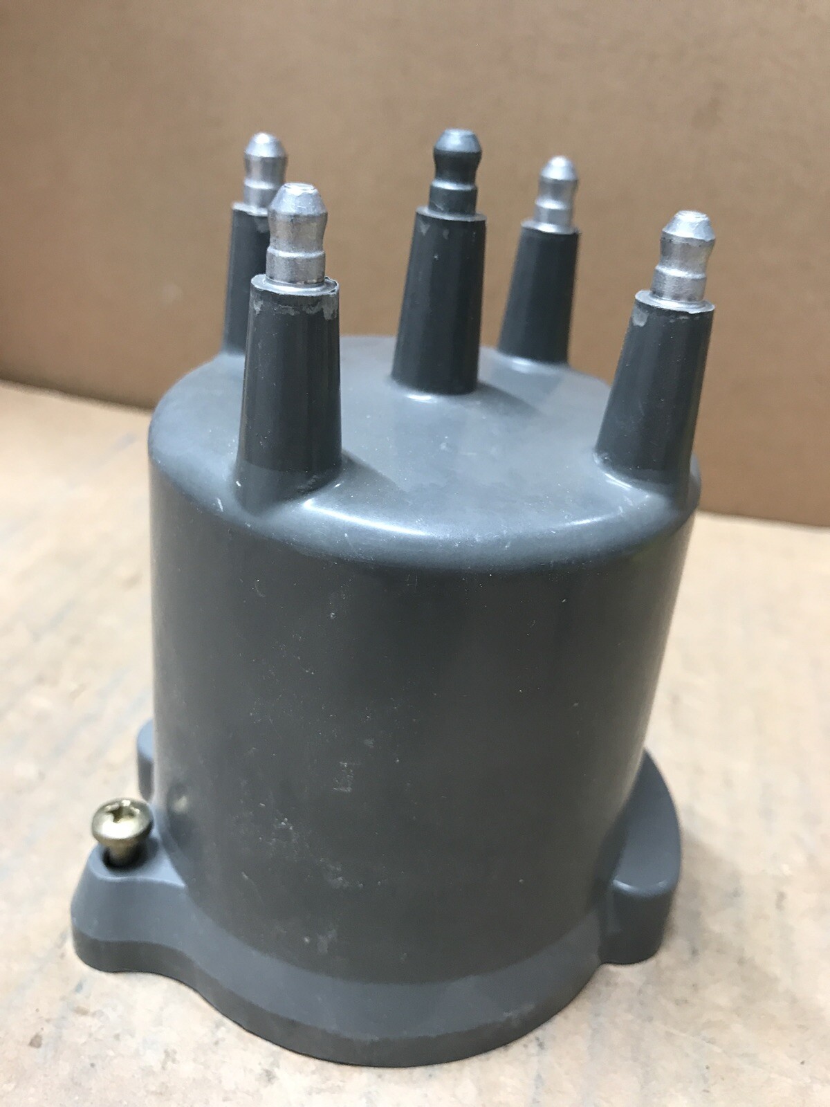 New Old Stock Lazorlite Distributor Cap U12-8104