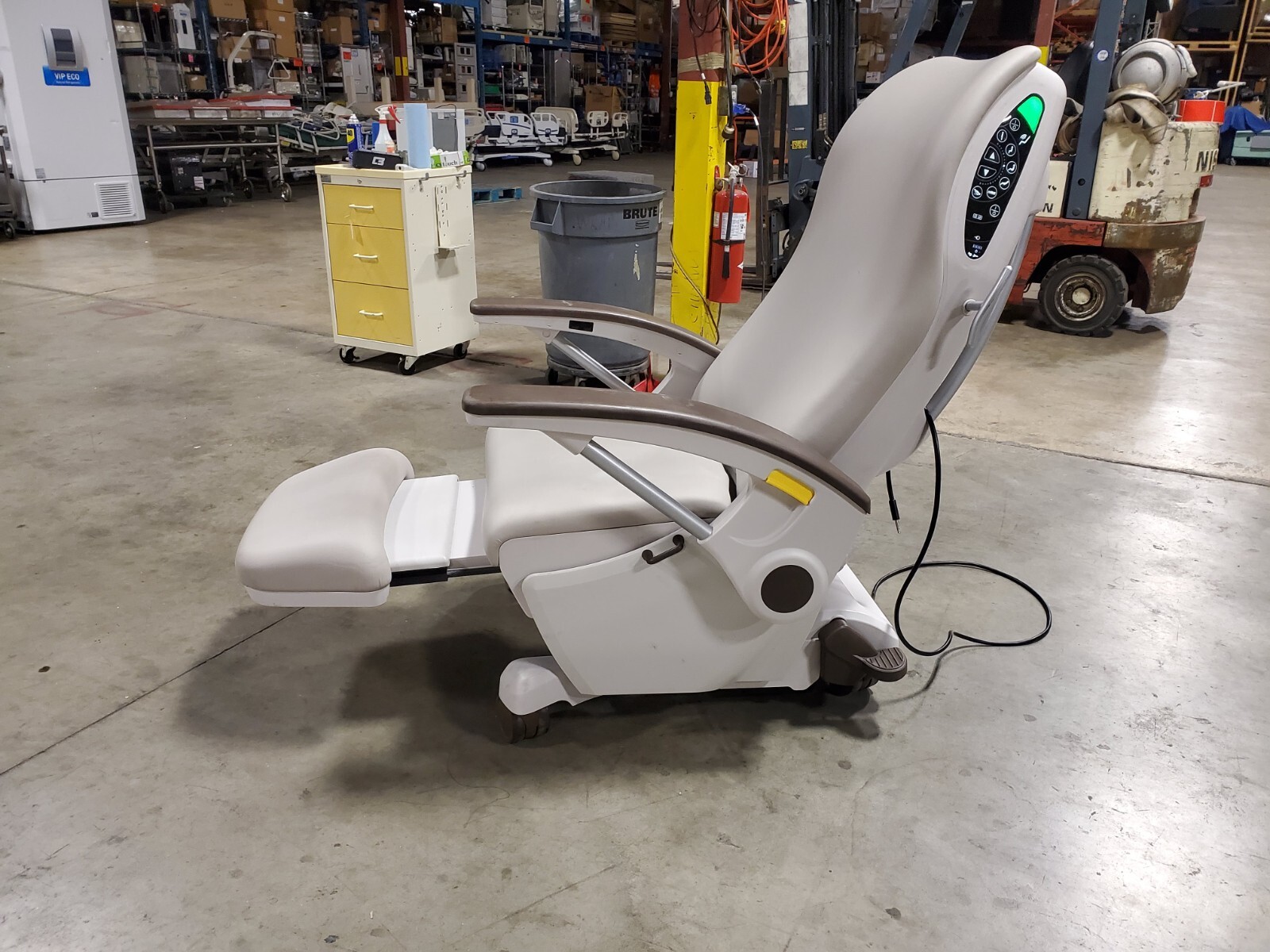 Stryker TruRize 3333 Clinical Chair