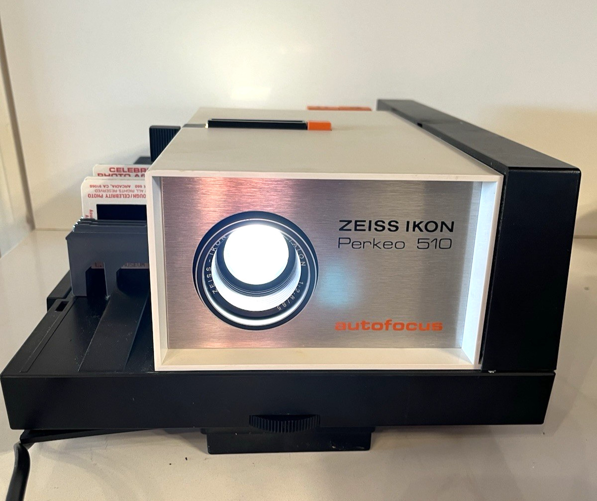 Vintage Slide Projector Zeiss Ikon P510 Perkeo Autofocus- Working No Remote Read