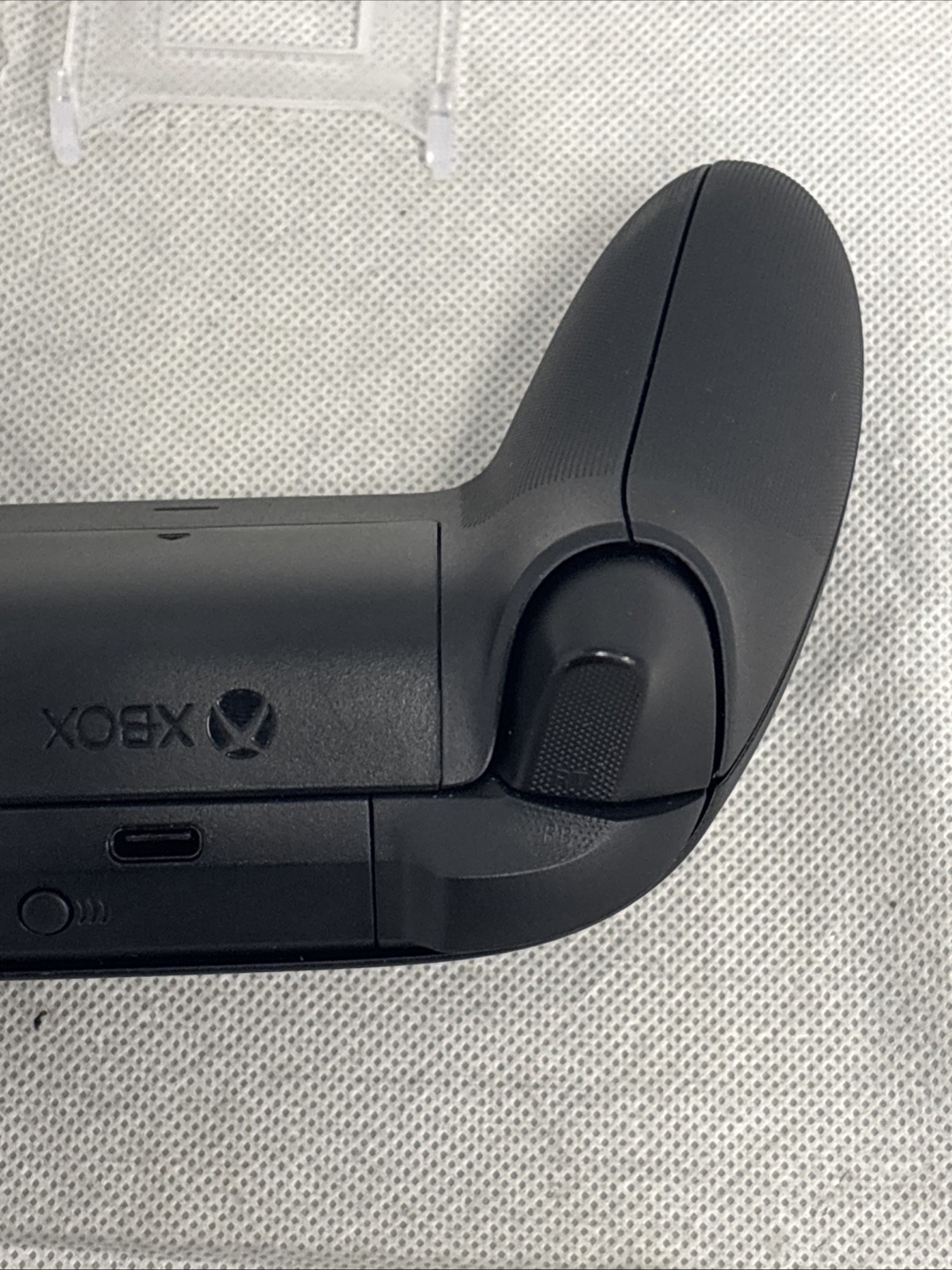 Microsoft Xbox Series X|S Wireless Controller - Model 1914 - Black