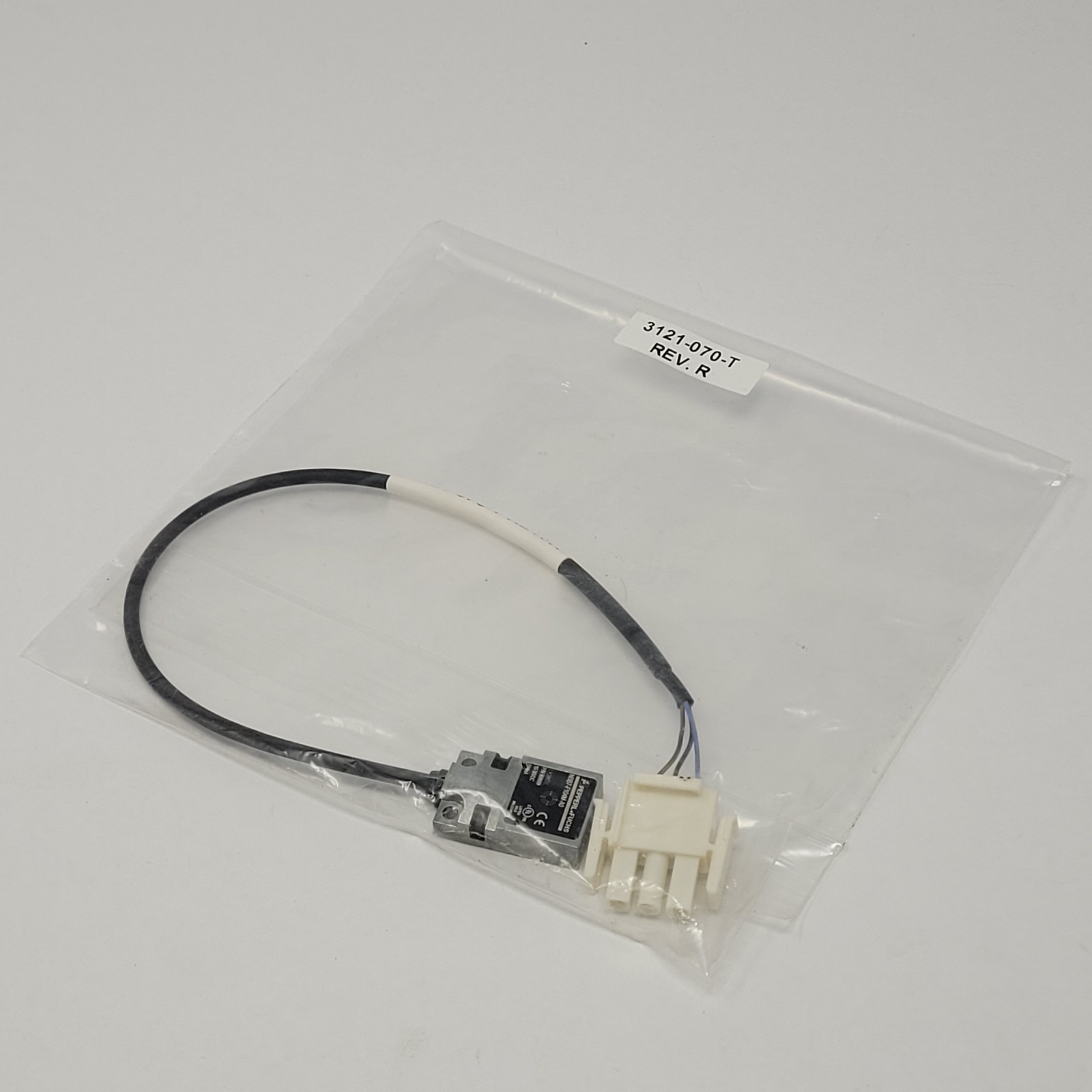 Pepperl Fuchs NBB7-F104M-A0 Inductive Proximity Sensor, 200mA, 10/30VDC, 909689