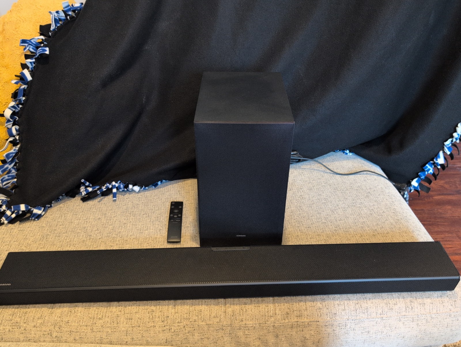 SAMSUNG HW-A650 3.1ch Soundbar & Subwoofer w/Dolby 5.1 / DTS Virtual:X