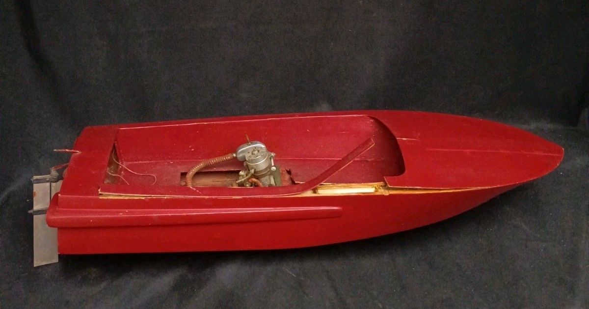 Vtg Octura Model Tether Boat? Engine maybe Enya 35 2334 34" needs work