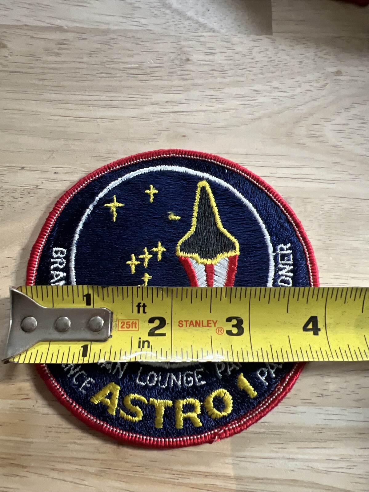 NASA Astro 1 Space Shuttle Mission Gardner Hoffman Parker Patch