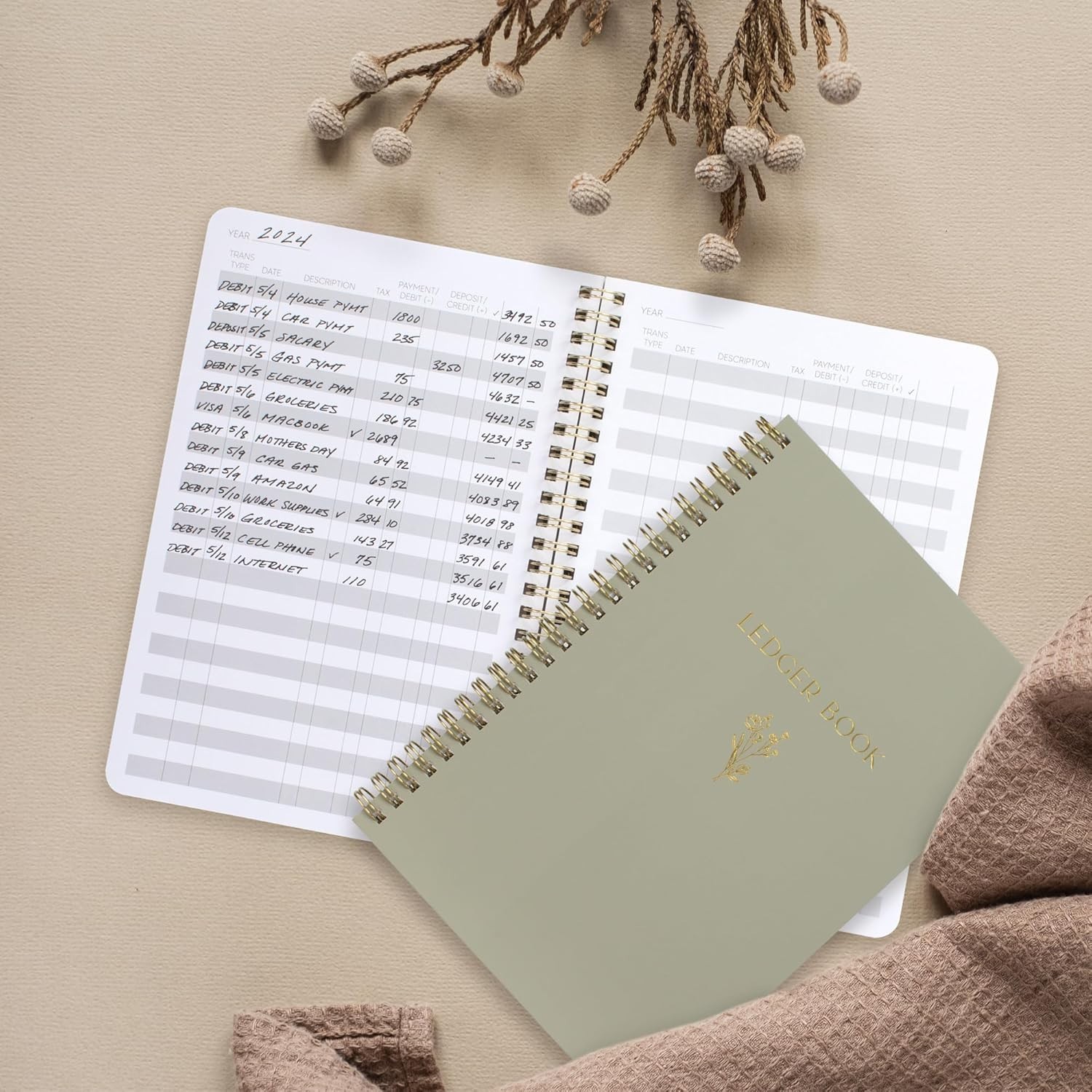 Easy to Use Accounting Ledger Book - The Perfect Expense Tracker Notebook