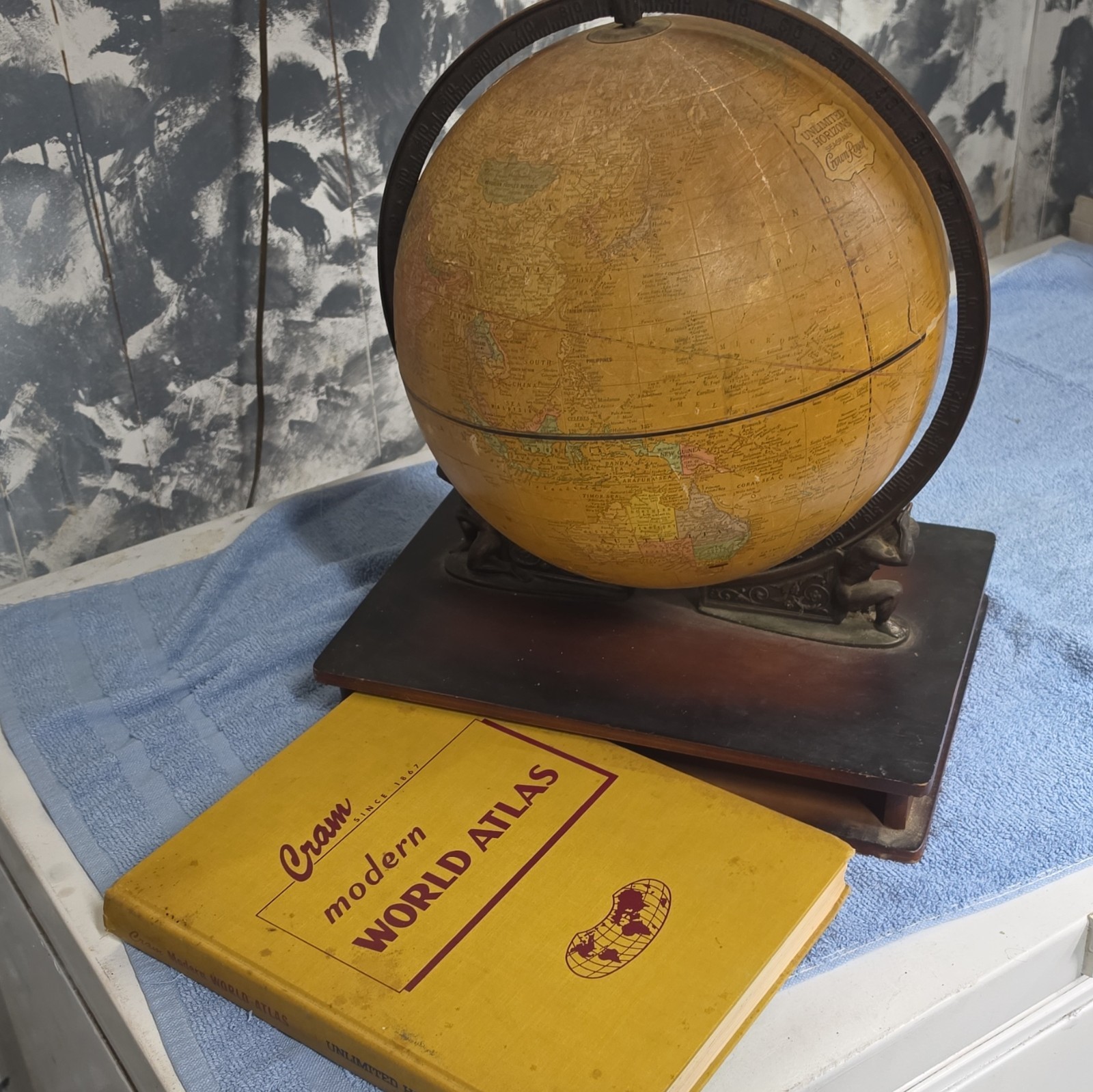 Cram Unlimited Horizons Seagram's Crown Royal Tabletop Globe Wood Base