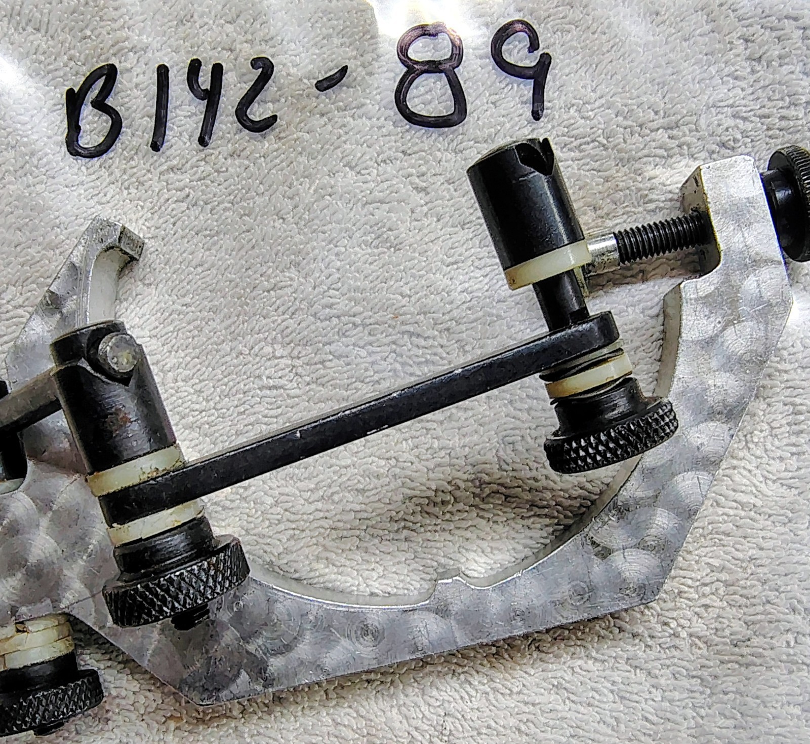 🗽 VINTAGE UNIVERSAL INDICATOR HOLDER MACHINIST/TOOLMAKER