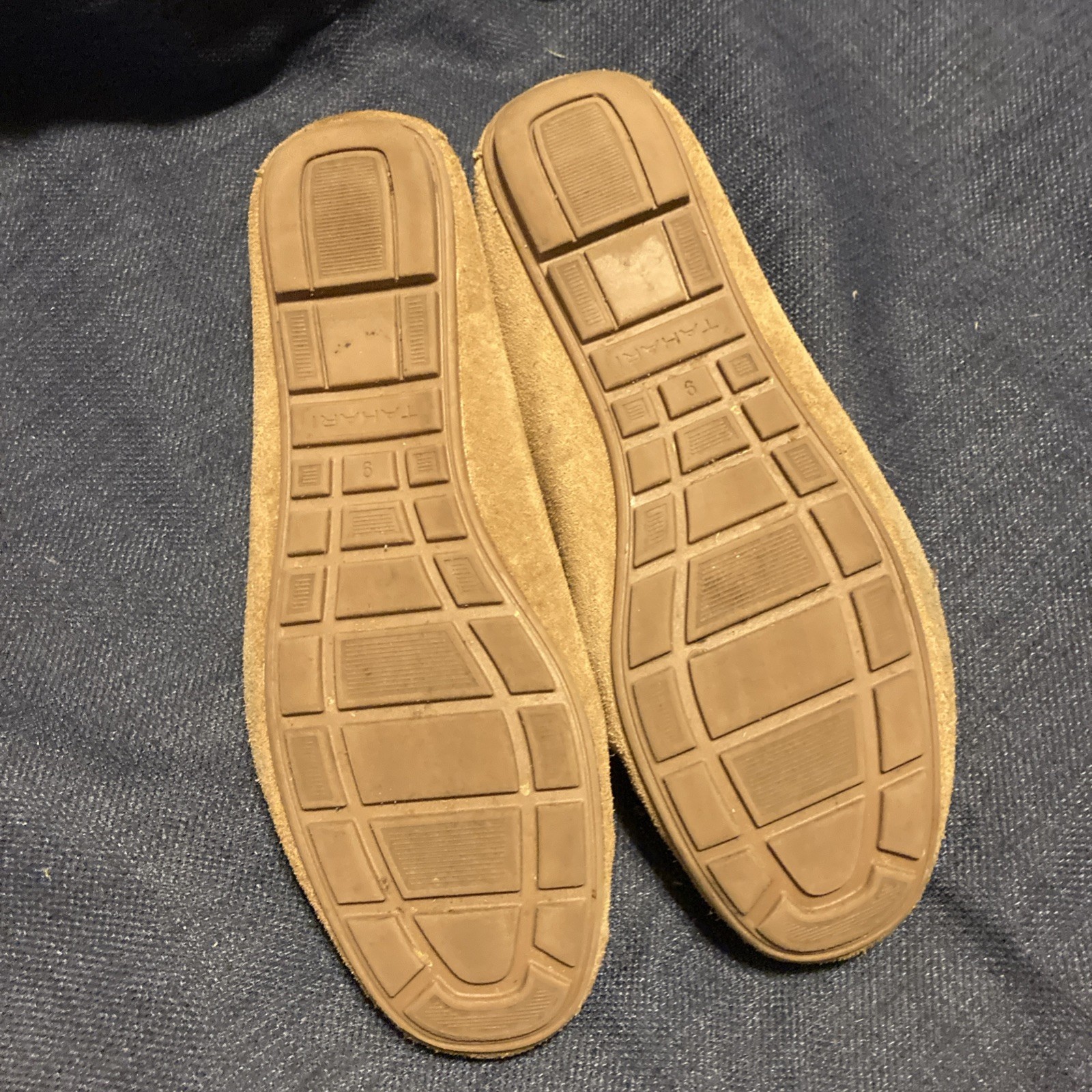 Tahari Driving Shoes Size 9