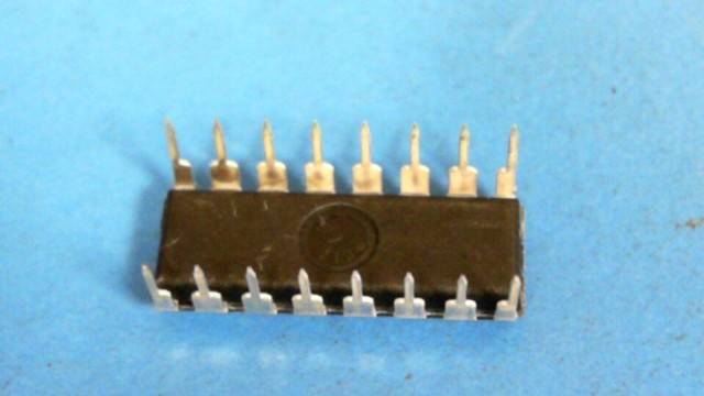 New (90pcs) MC74HC138AN MOTOROLA IC Logic