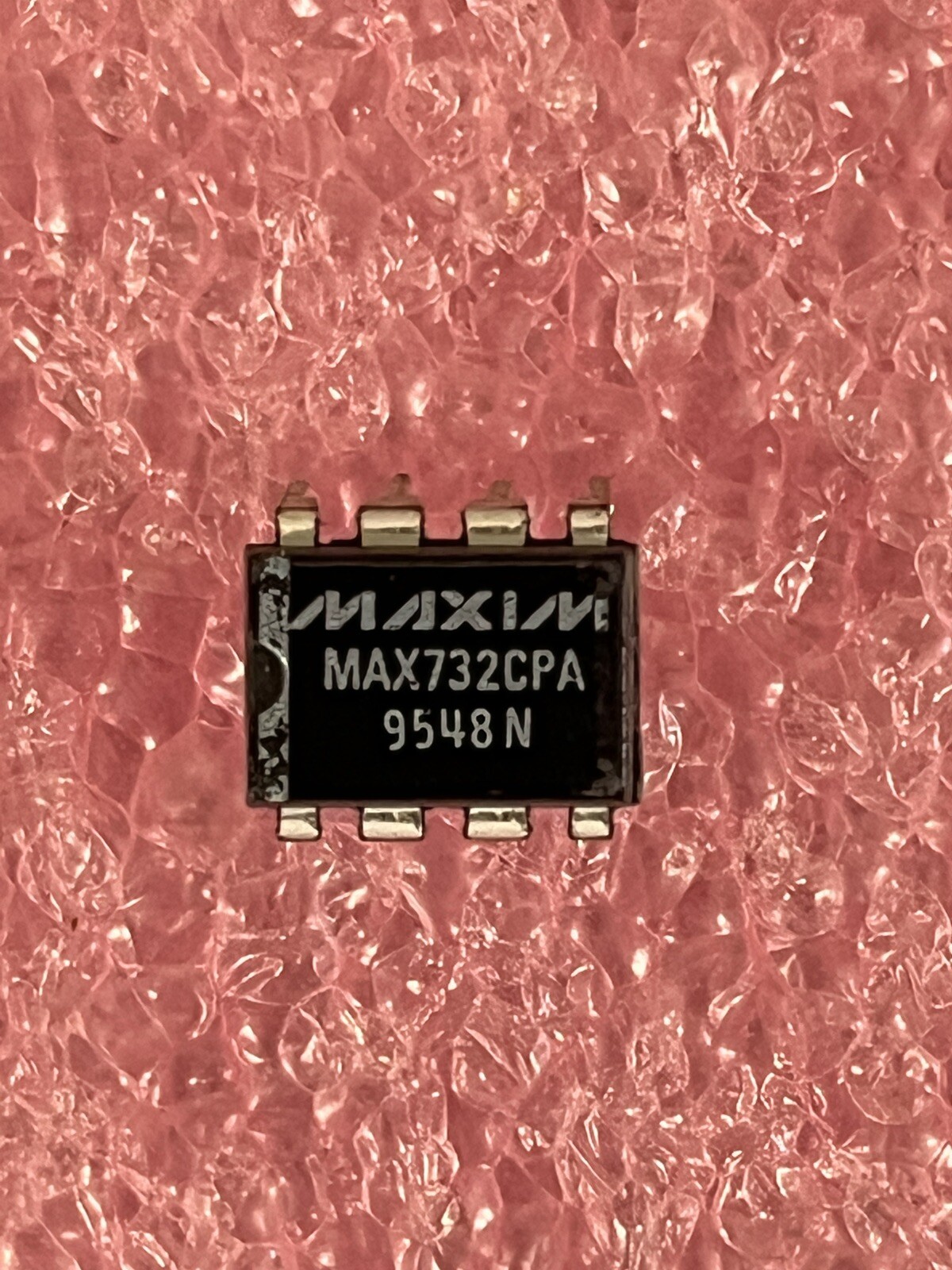 MAX732CPA IC 12V STEP UP CURRENT MODE PWM 8 PIN DIP MAXIM (LOT OF 1)