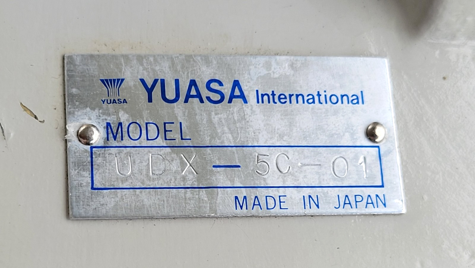 YUASA SUDX-5C-01 ROTARY INDEXER W/ UDNC-100 CONTROLLER