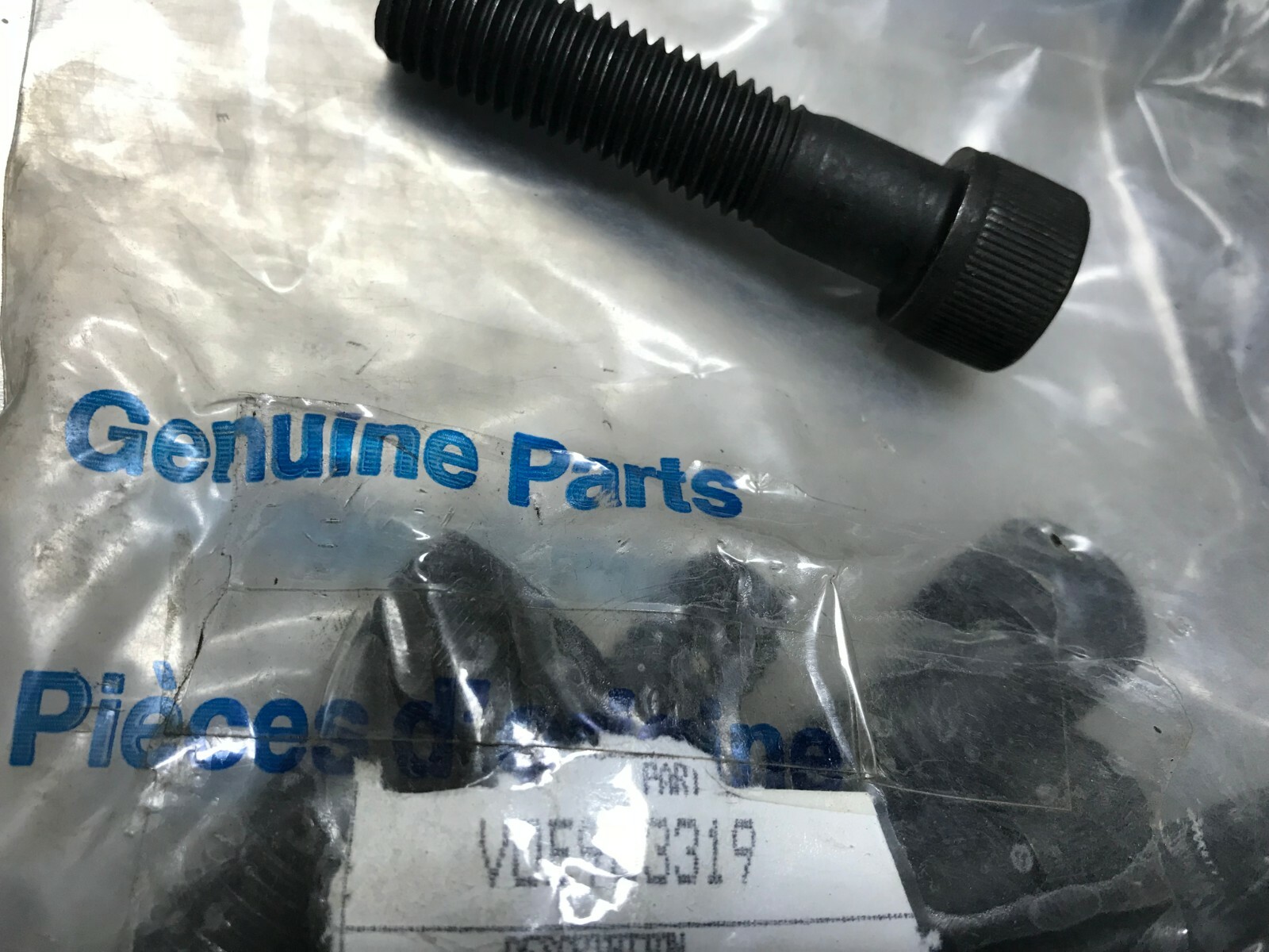 983319  GENUINE Volvo  HEX SOCKET HEAD SCREW  Ingersoll Rand  VOE983319