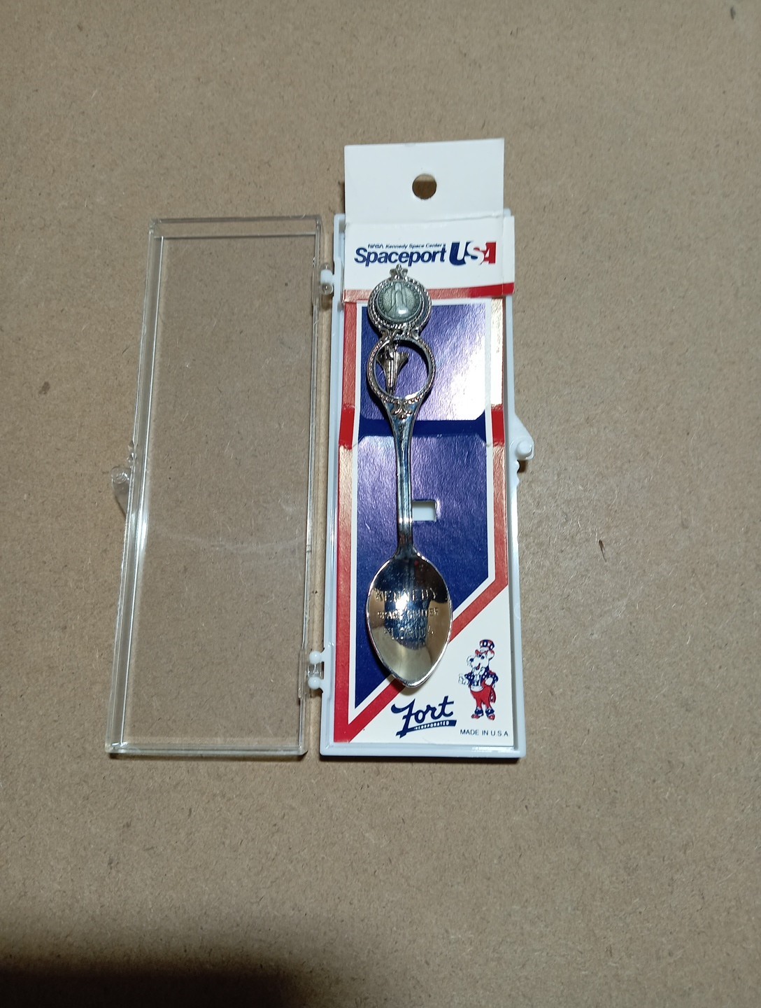 NASA Kennedy Space Centre Spaceport USA Florida Collectors Spoon Souvenir