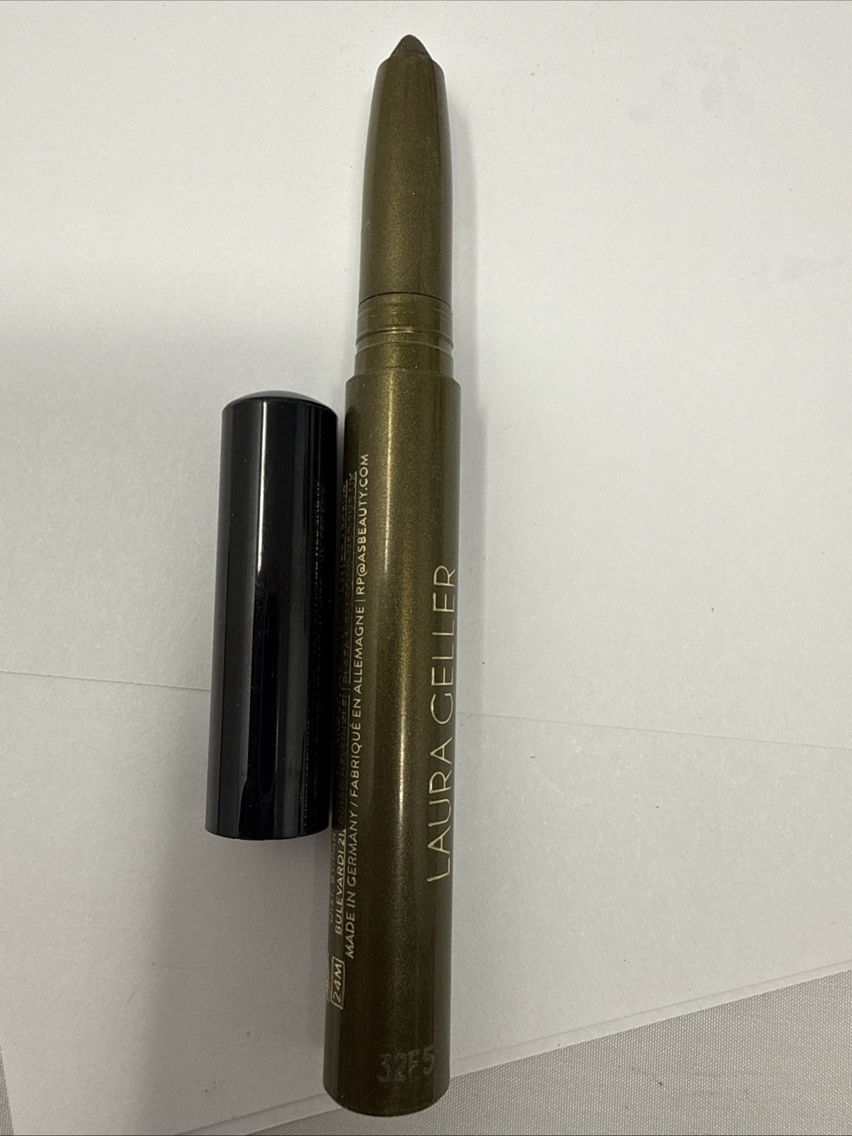 Laura Geller's Kajal Longwear Eyeliner OLIVE KOHL BNWOB FULL SIZE AUTHENTIC