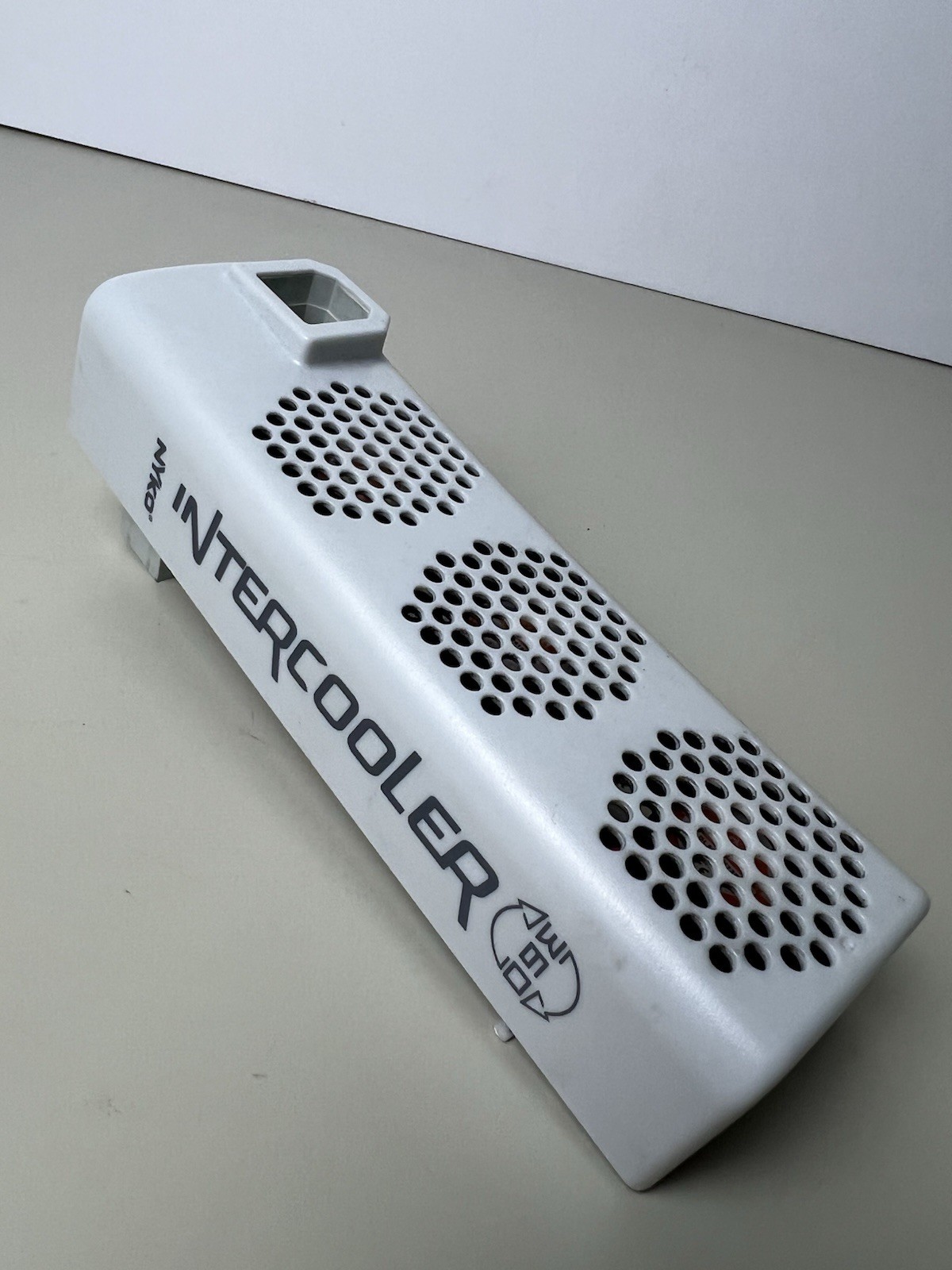 Xbox 360 Nyko Intercooler Original Model Prevents Console Overheating Tested