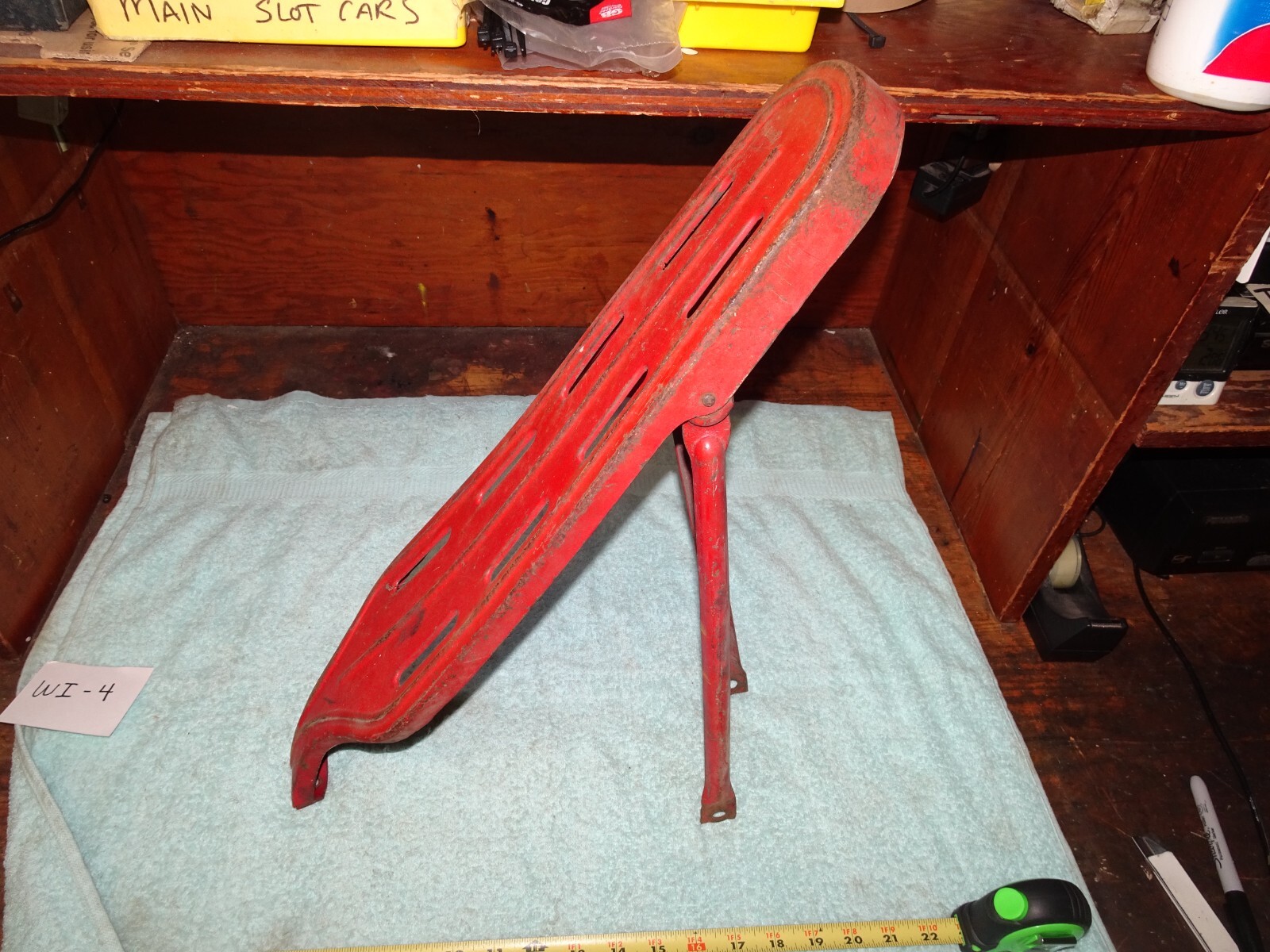 Vintage 8 Slot Rear Rack Baloon Tire Bike Rear Bike Steel Carrier Red Cruiser