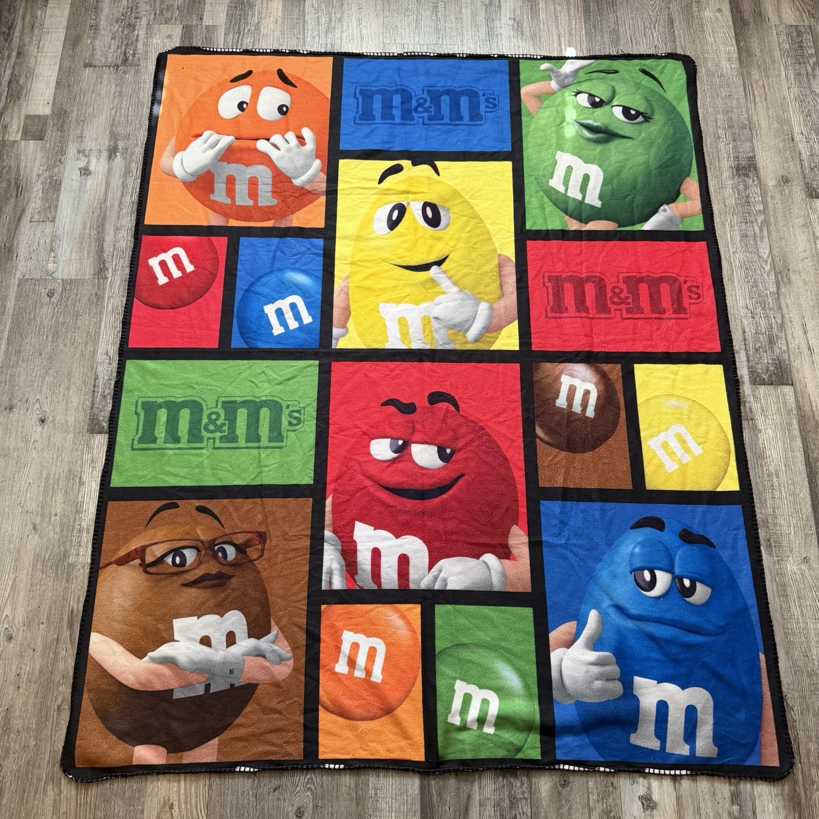 M&Ms Polyester Fleece Throw Blanket (2019) 50" x 60" FREE SHIPPING! Light Soft