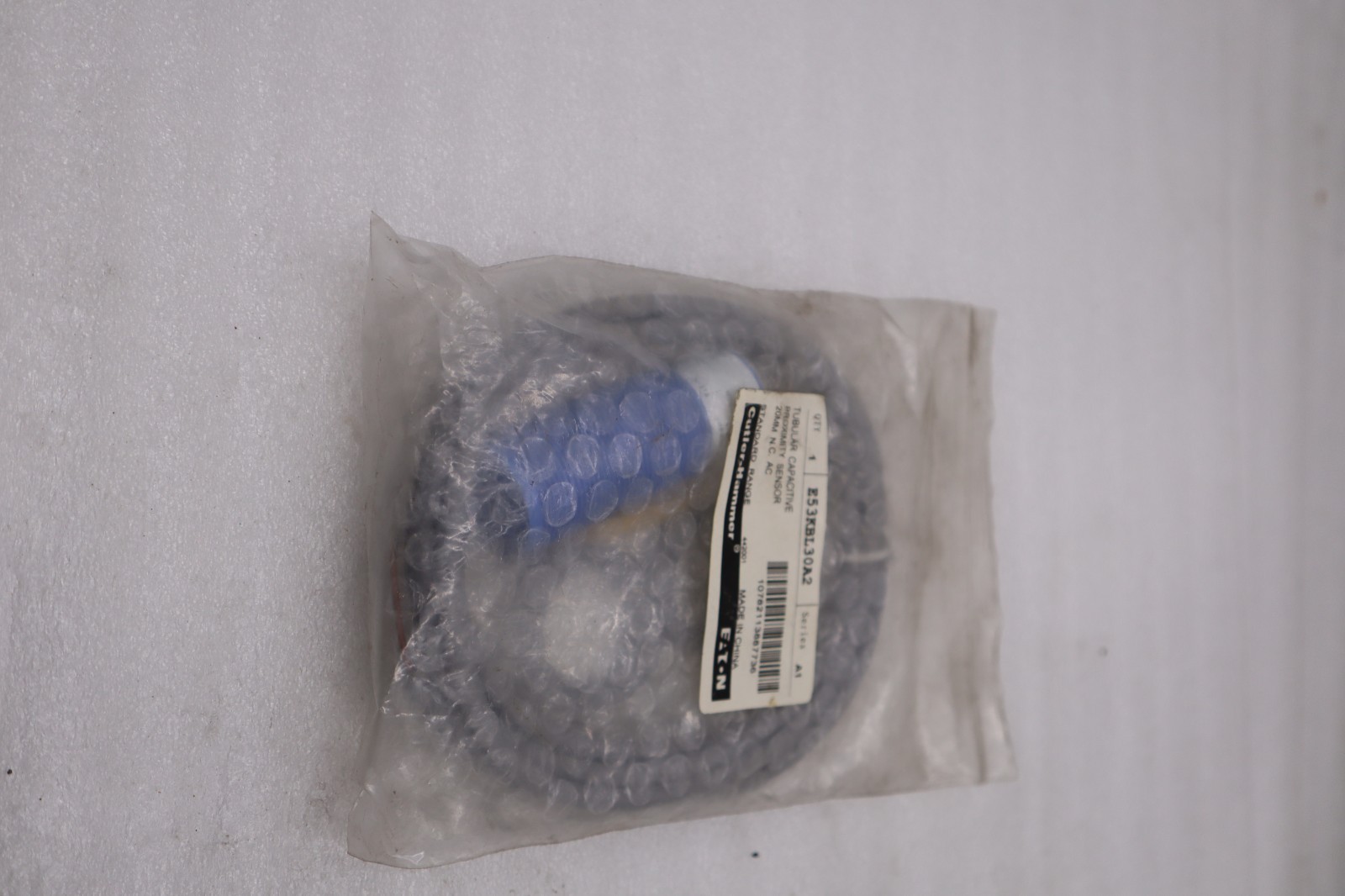 NEW EATON E53KBL30A2 SER A1 Tubular Capacitive Proximity Sensor 20mm STOCK H1299