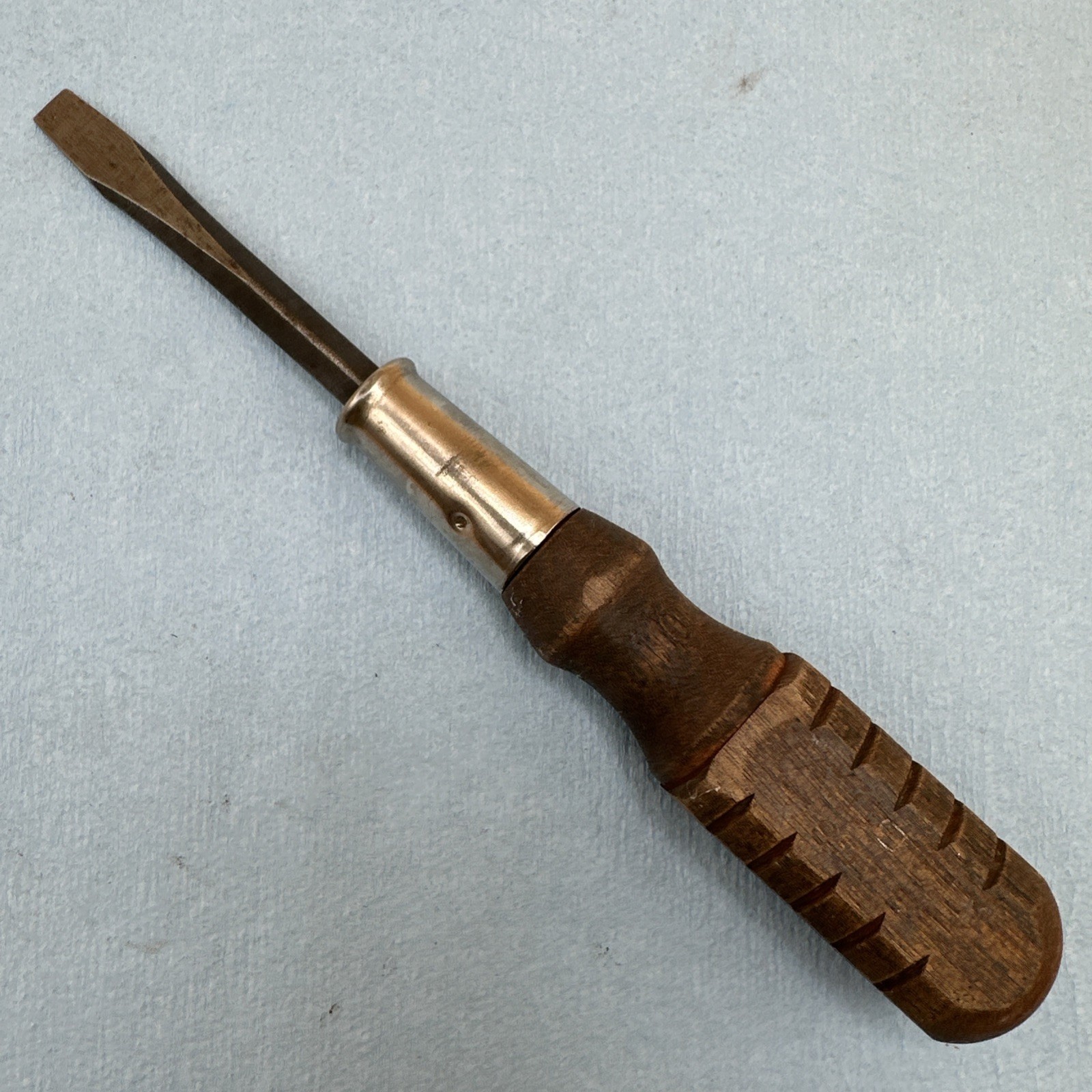 Vintage Matco SDW83 Wood Handle Screwdriver Flat Blade 5/16” X 2.5” Blade