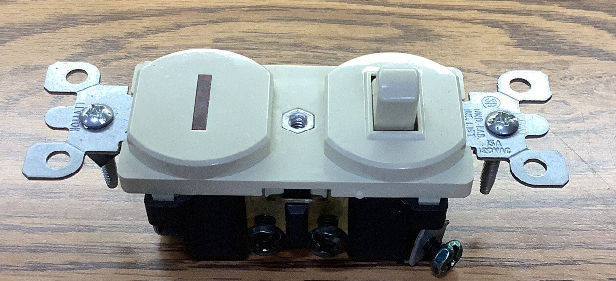 NOB Leviton Ivory Commercial Toggle Wall Switch 5226-I (Missing Instructions)